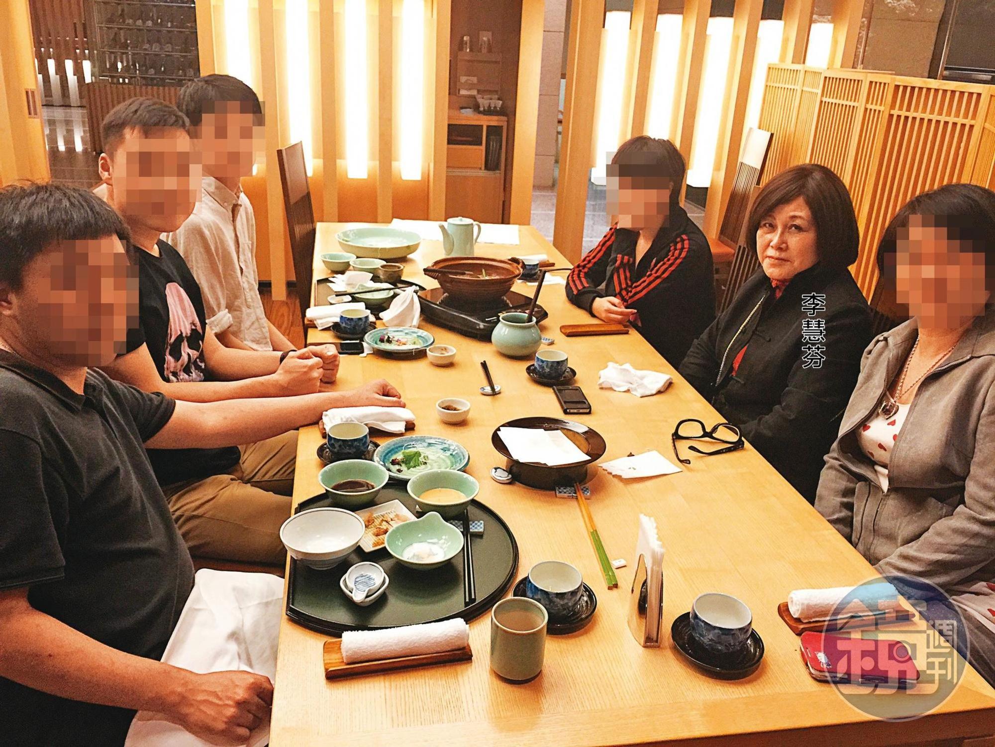 李慧芬除欠律師費,去年還遭李姓前助理指控欠錢不還,仍吃好住好揮霍無度。(讀者提供)