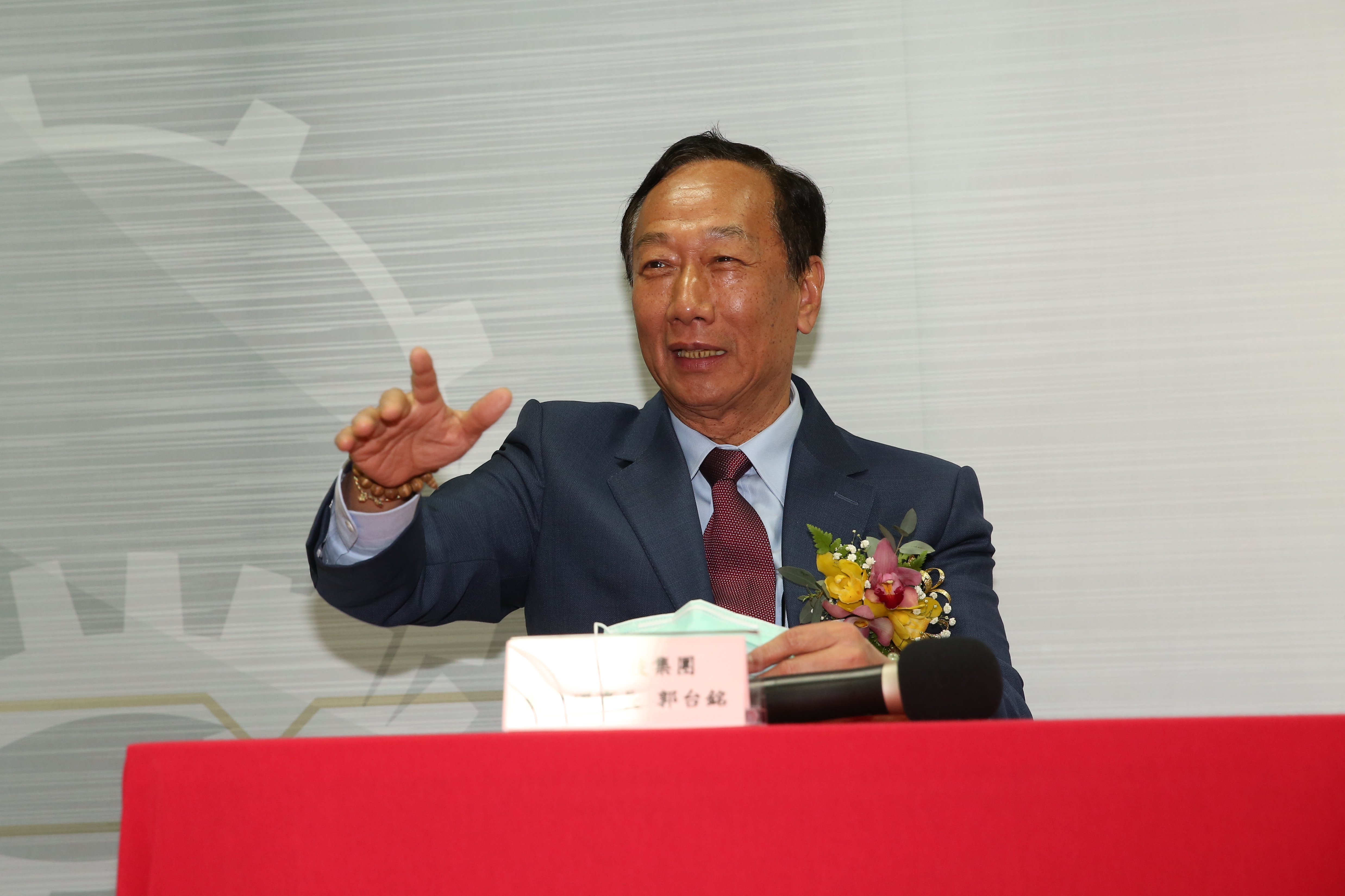 郭台銘在臉書上發文緬懷前蘋果創辦人賈伯斯。（本刊資料照）