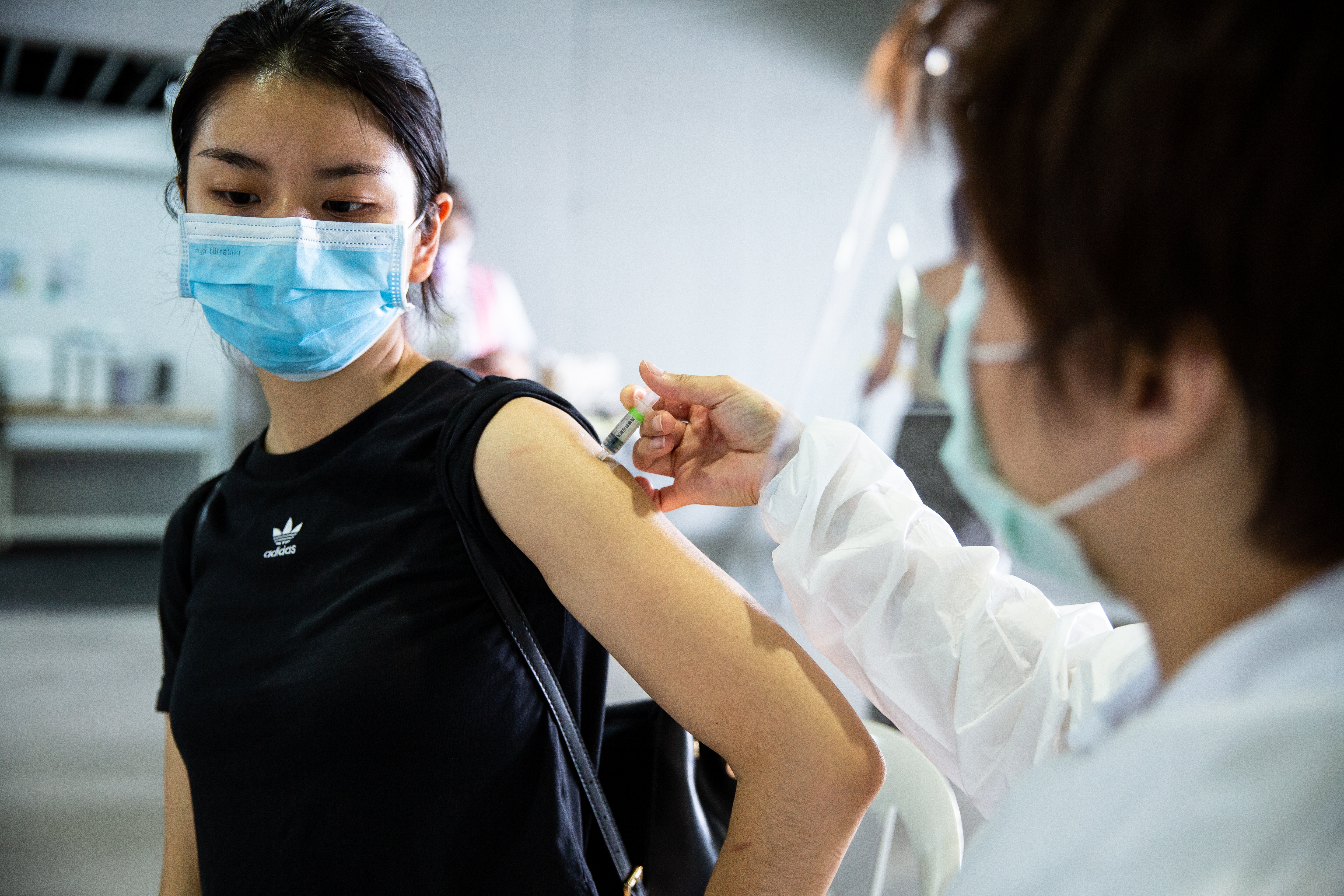 接種我國產高端疫苗，繼印尼、紐西蘭承認高端疫苗後，帛琉總統惠恕仁昨宣布承認。示意圖。（資料照）