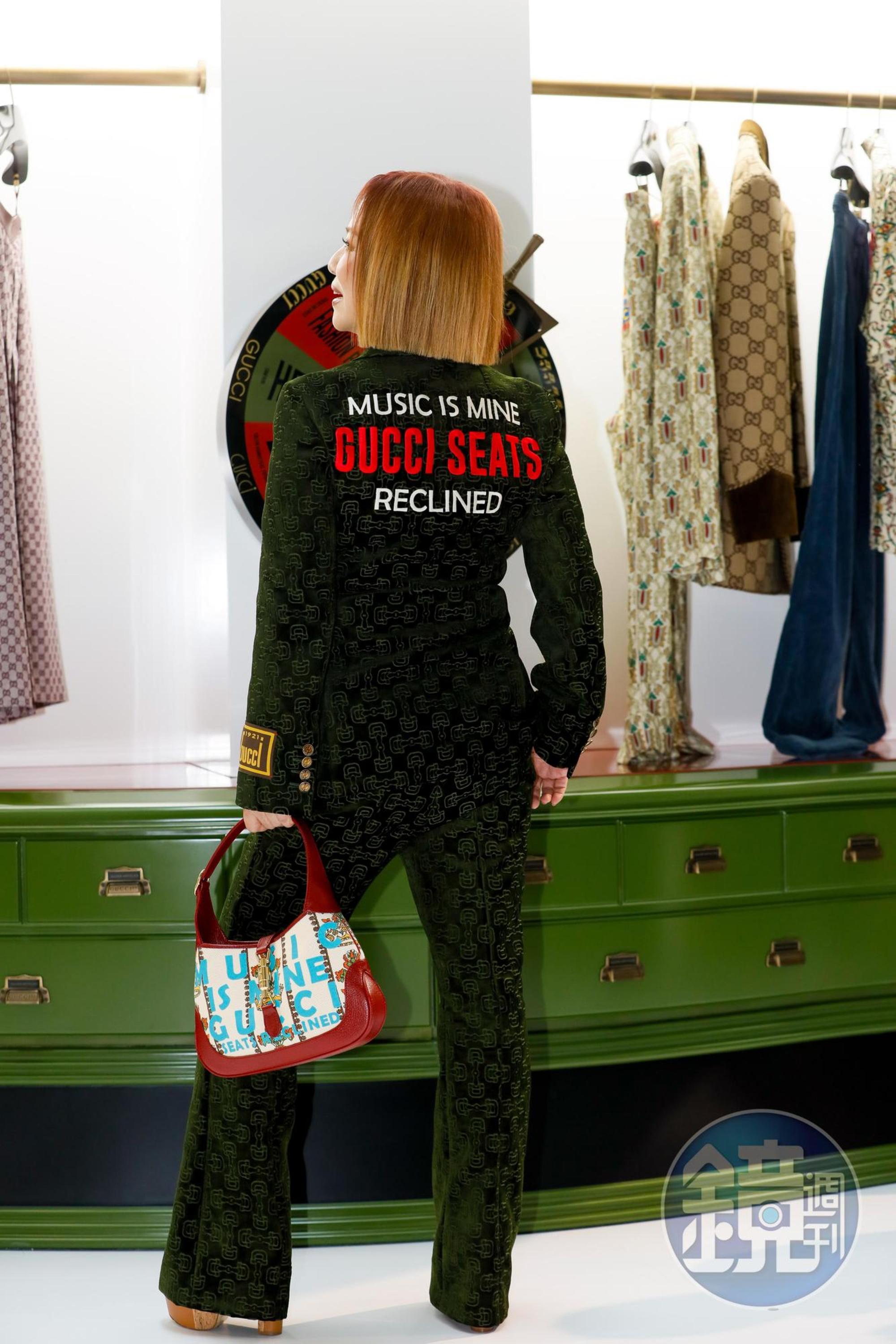 ØZI的母親葉璦菱也出席了GUCCI 100週年主題快閃店開幕。