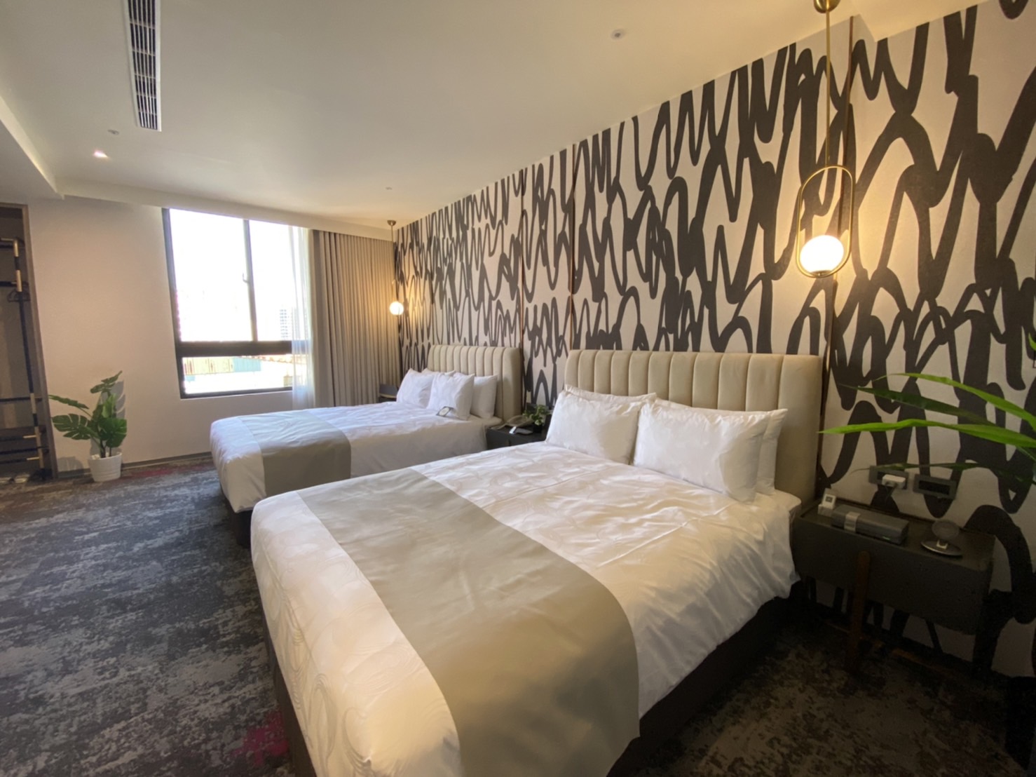 高雄又有新飯店開幕，與Moshi合作打造網美房。（天子閣飯店提供）