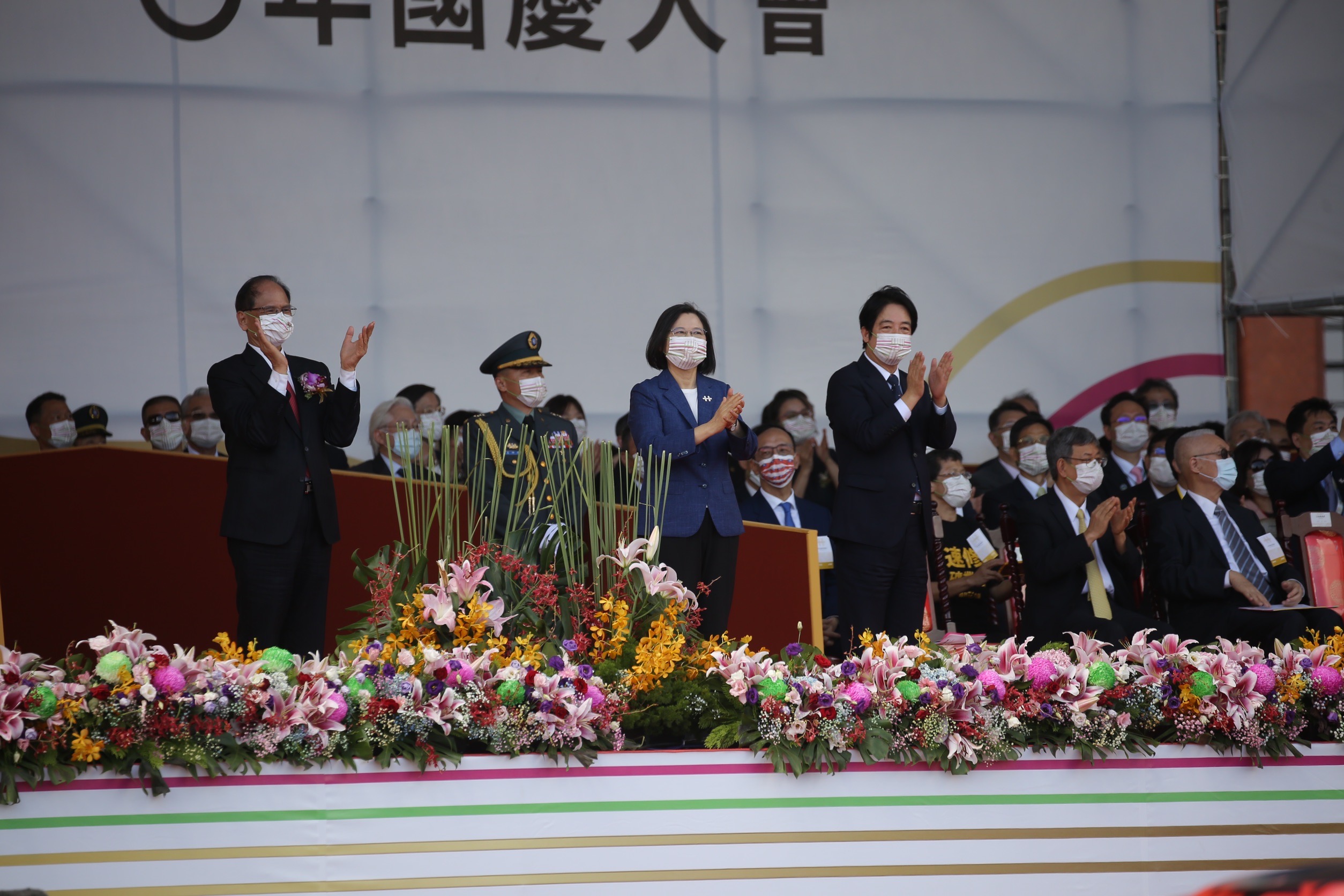 總統蔡英文昨在國慶大典上發表演說，引來國台辦砲轟反嗆。