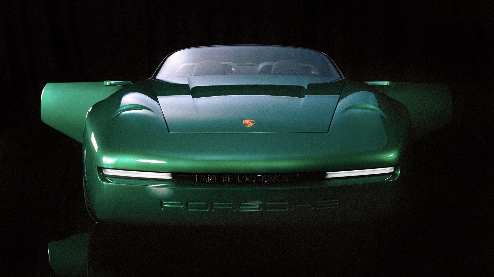 968 L’ART設計源於1990年代早期的復古風尚，加上了更前衛的當代元素。