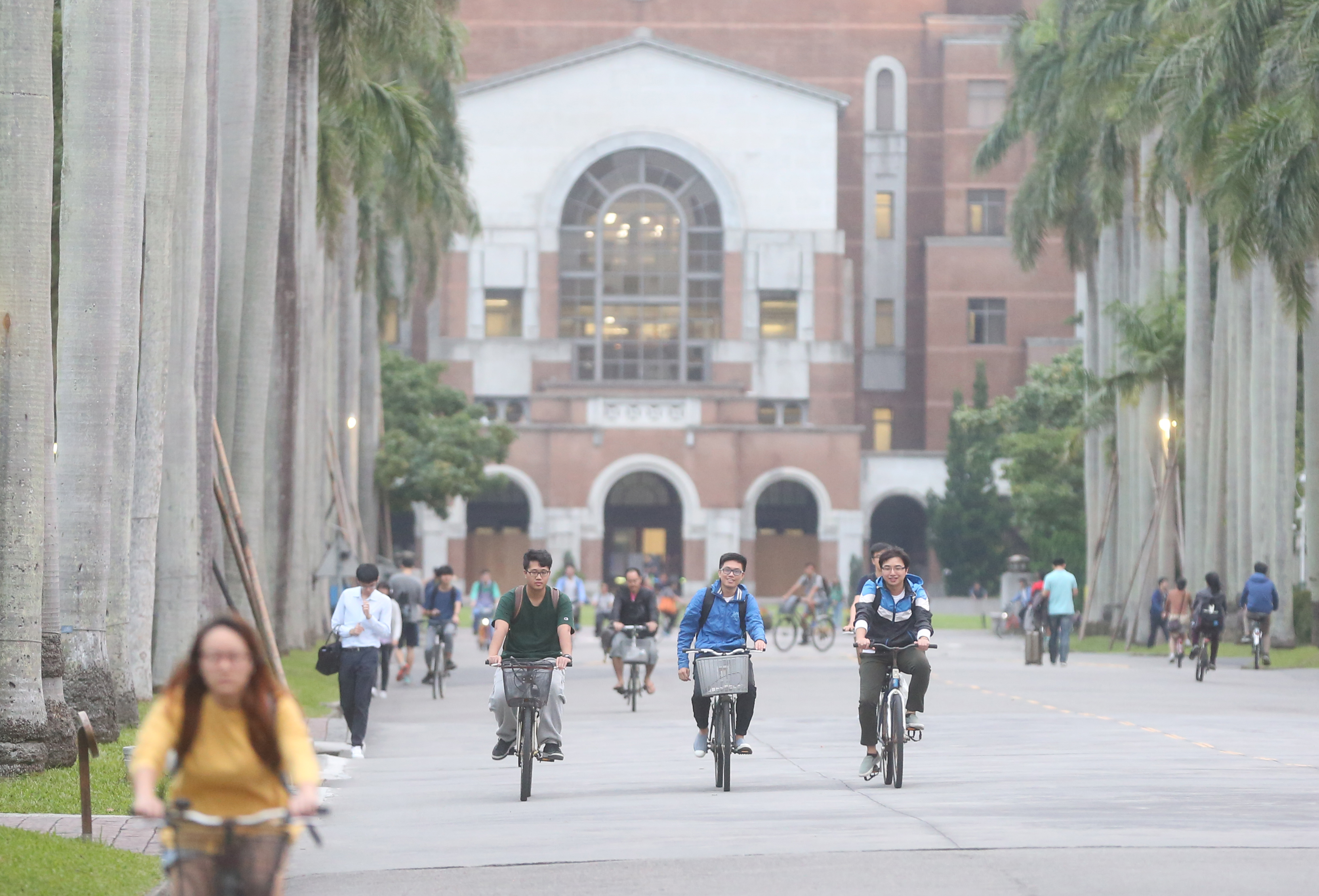 哈佛大學原來設置在北京語言大學裡的「哈佛北京書院」確定遷台，2022年開始改為與台大合作。（本刊資料照）
