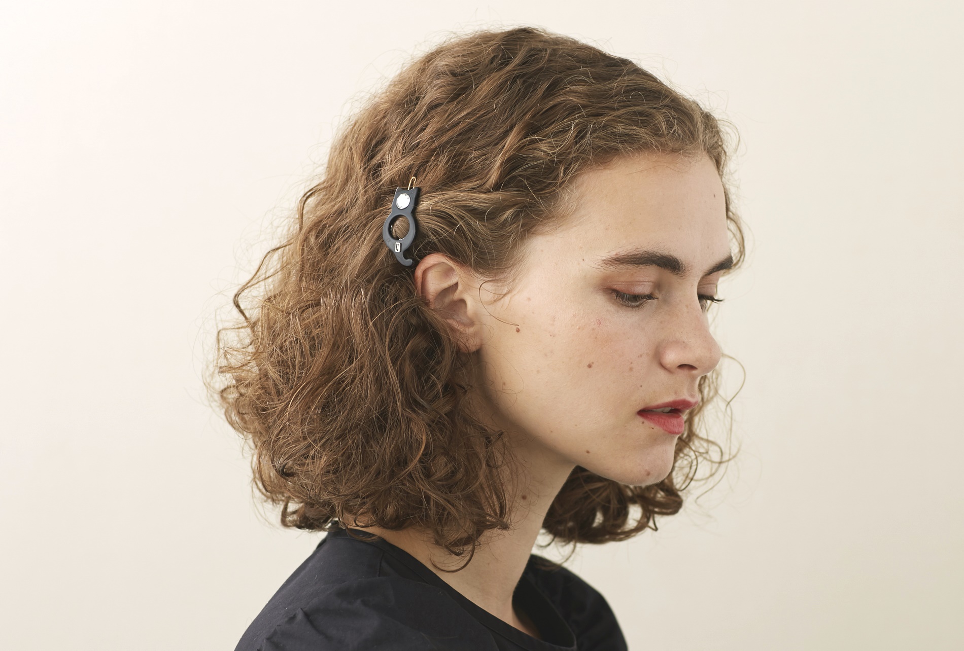 小貓咪豆扣夾（大）。NT$2,000。（台灣八木通商提供）