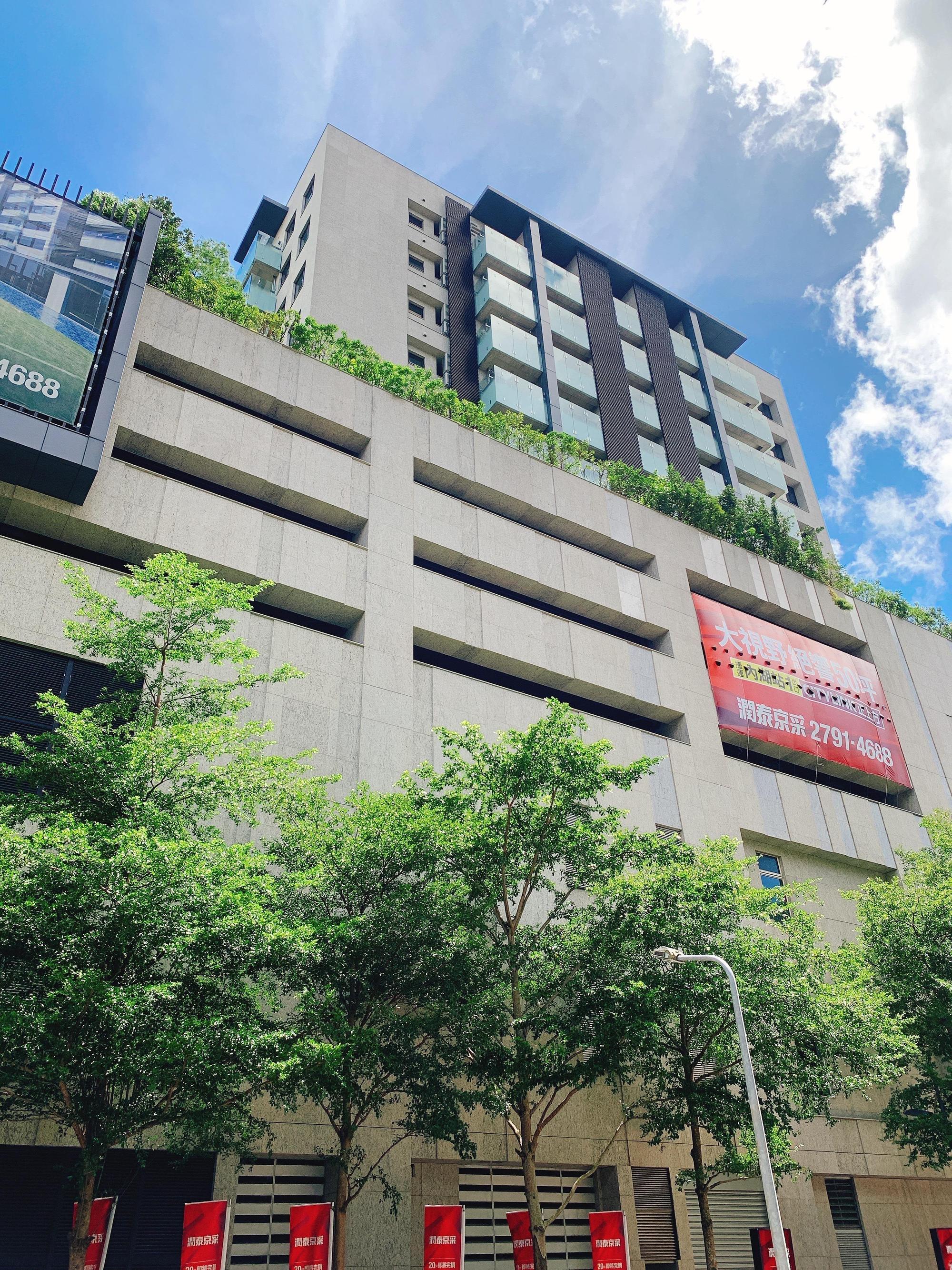 2021年1-8月台北市交易量最多的社區為內湖區的「潤泰京采」。