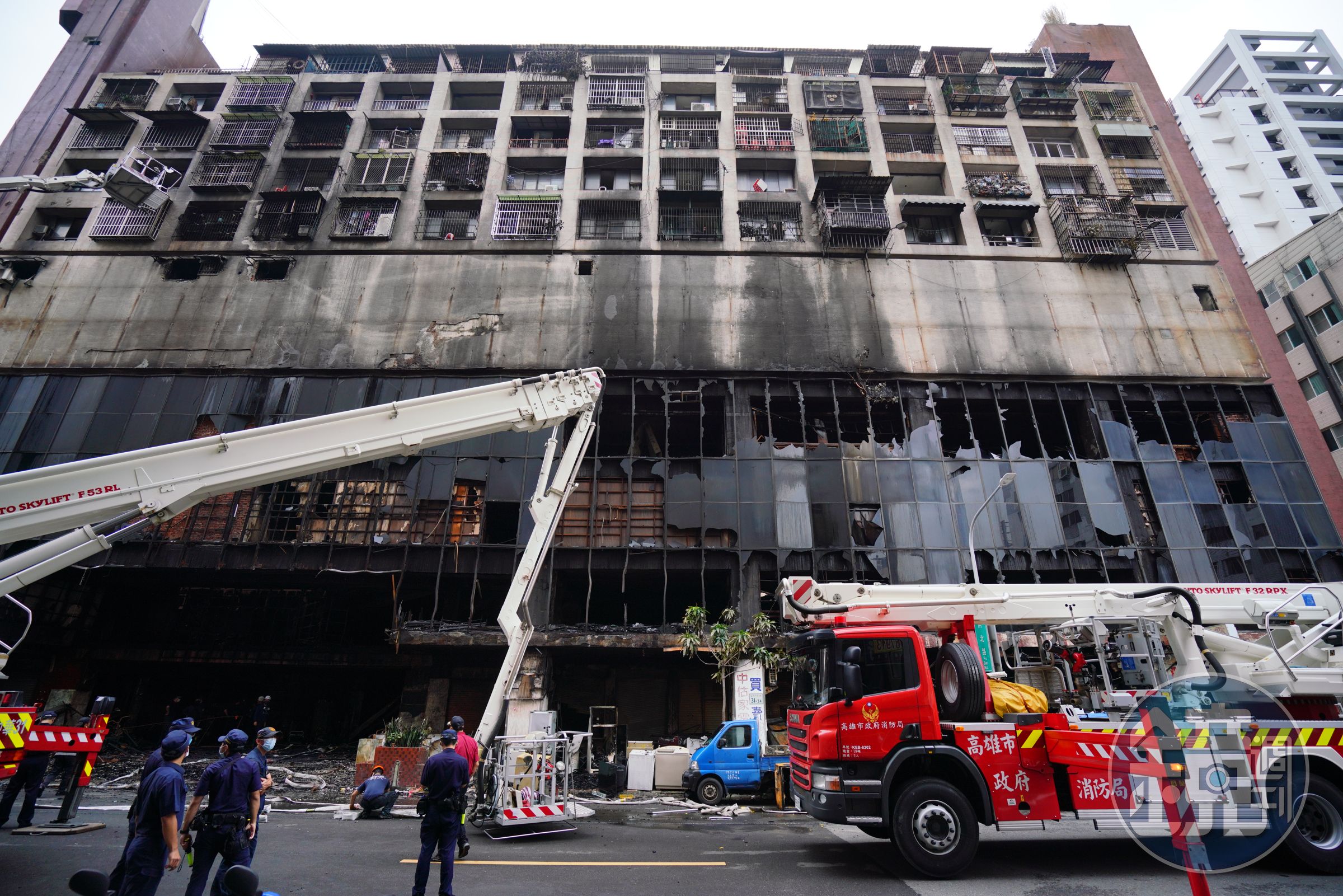高雄城中城大火造成46人死41傷。