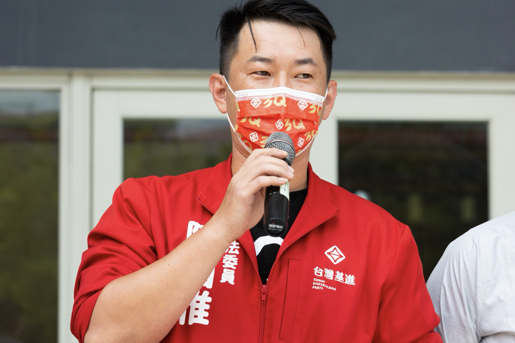 基進黨立委陳柏惟罷免投票進入倒數階段，在投票前夕，宣布用10天、100小時苦行縫合選區撕裂傷口。（資料照）