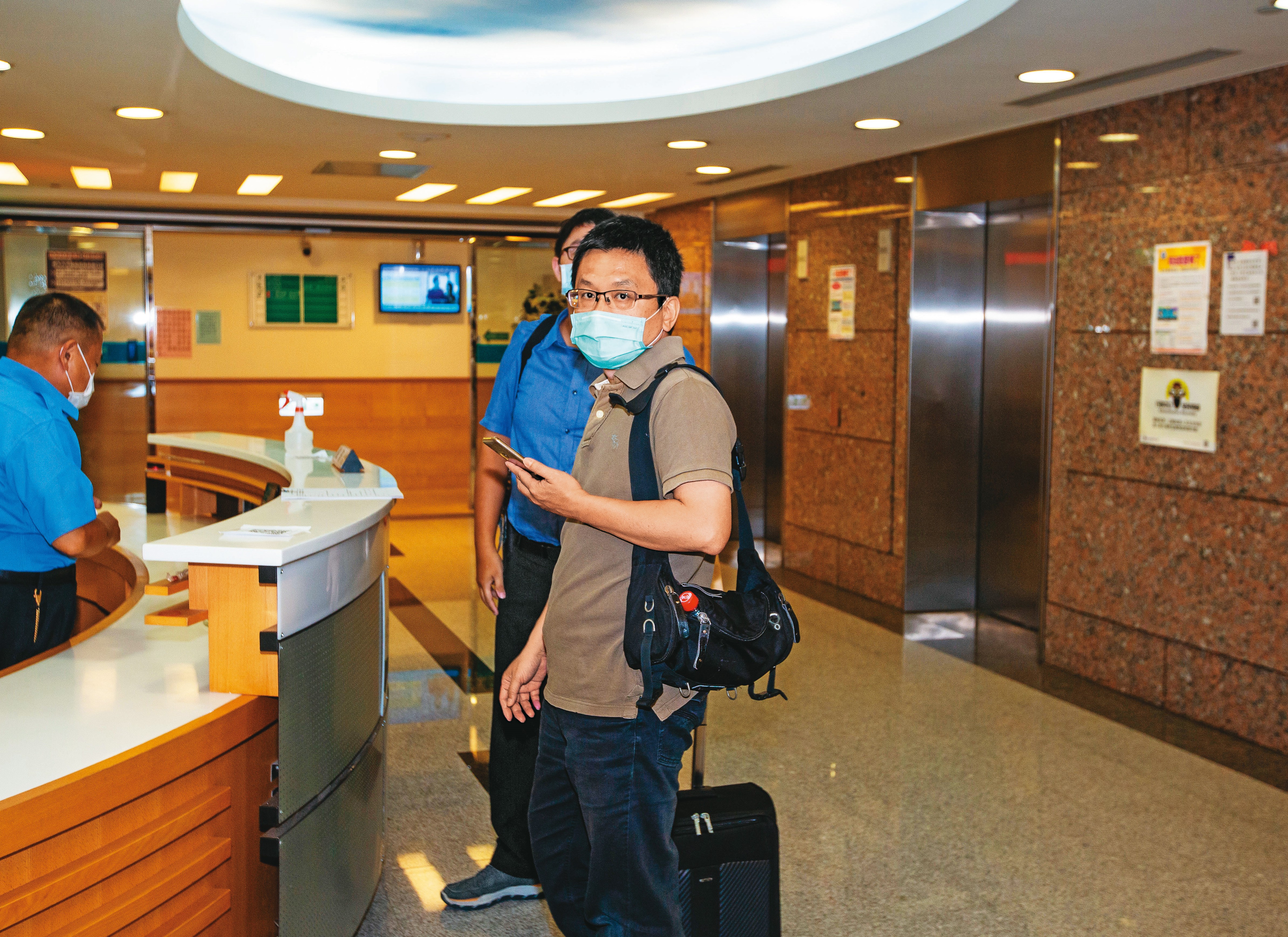 聯電前工程師王永銘原本不認罪，遭判刑4年半，上訴後突認罪。