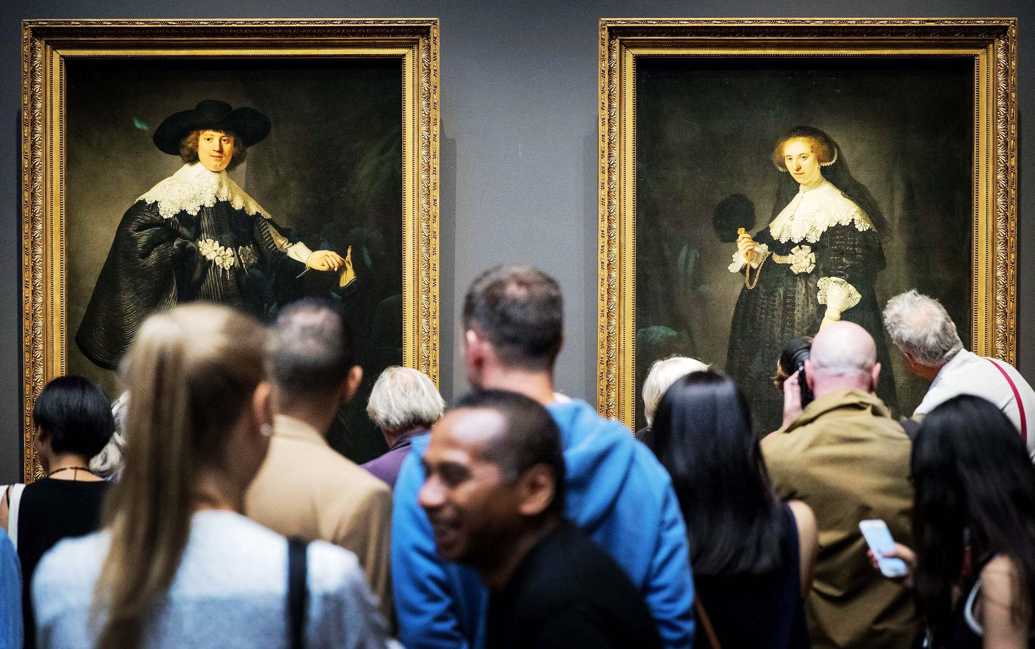 法國公爵羅斯柴爾德以56億台幣天價拍賣林布蘭兩幅作品，竟引發荷蘭與法國外交衝突。（海鵬）