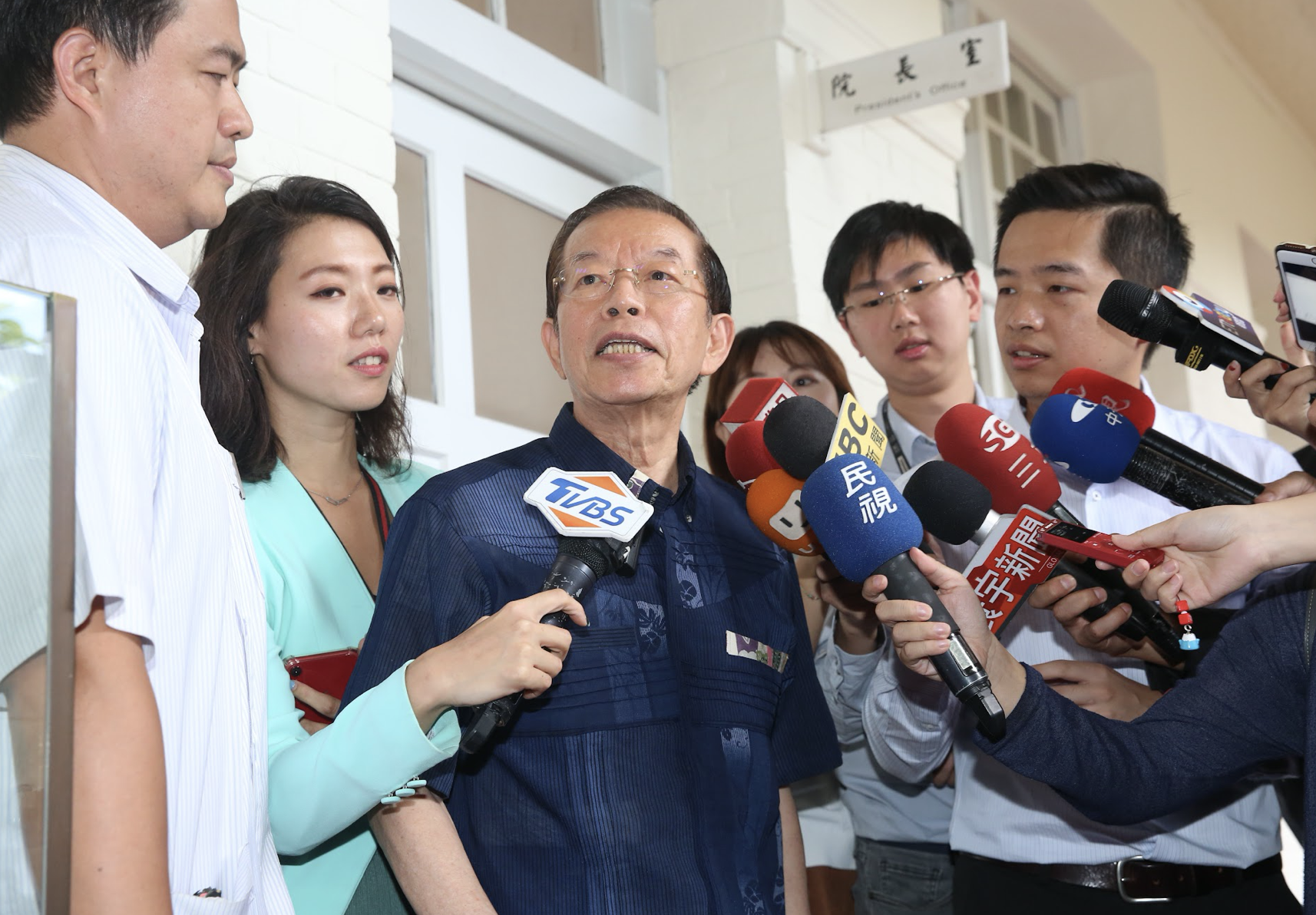 駐日代表謝長廷今駁斥創黨主席江鵬堅被指臥底「不是事實」。（資料照）