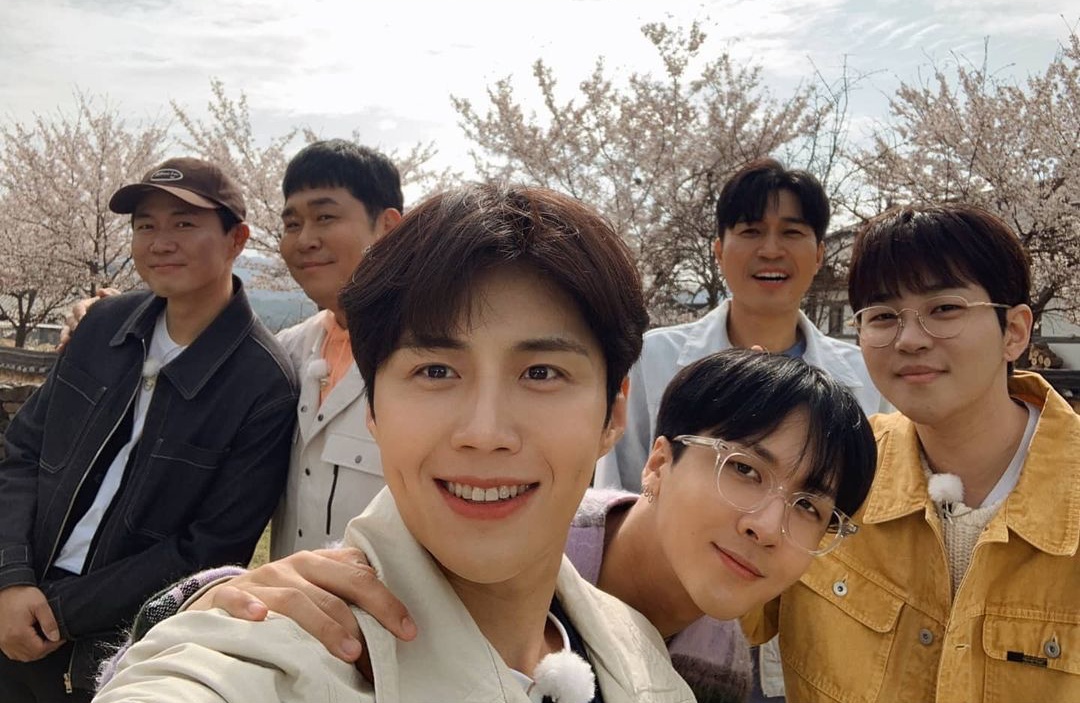 金宣虎確定自《兩天一夜》第4季「下車」（離開節目）。（翻攝kbs_unicorn IG）