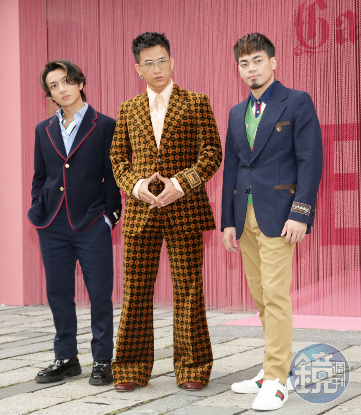 「茄子蛋」於2012年創團，由主唱兼鍵盤手阿斌、吉他手阿德及阿任組成，2018年獲得金曲獎最佳台語專輯獎與最佳新人獎。