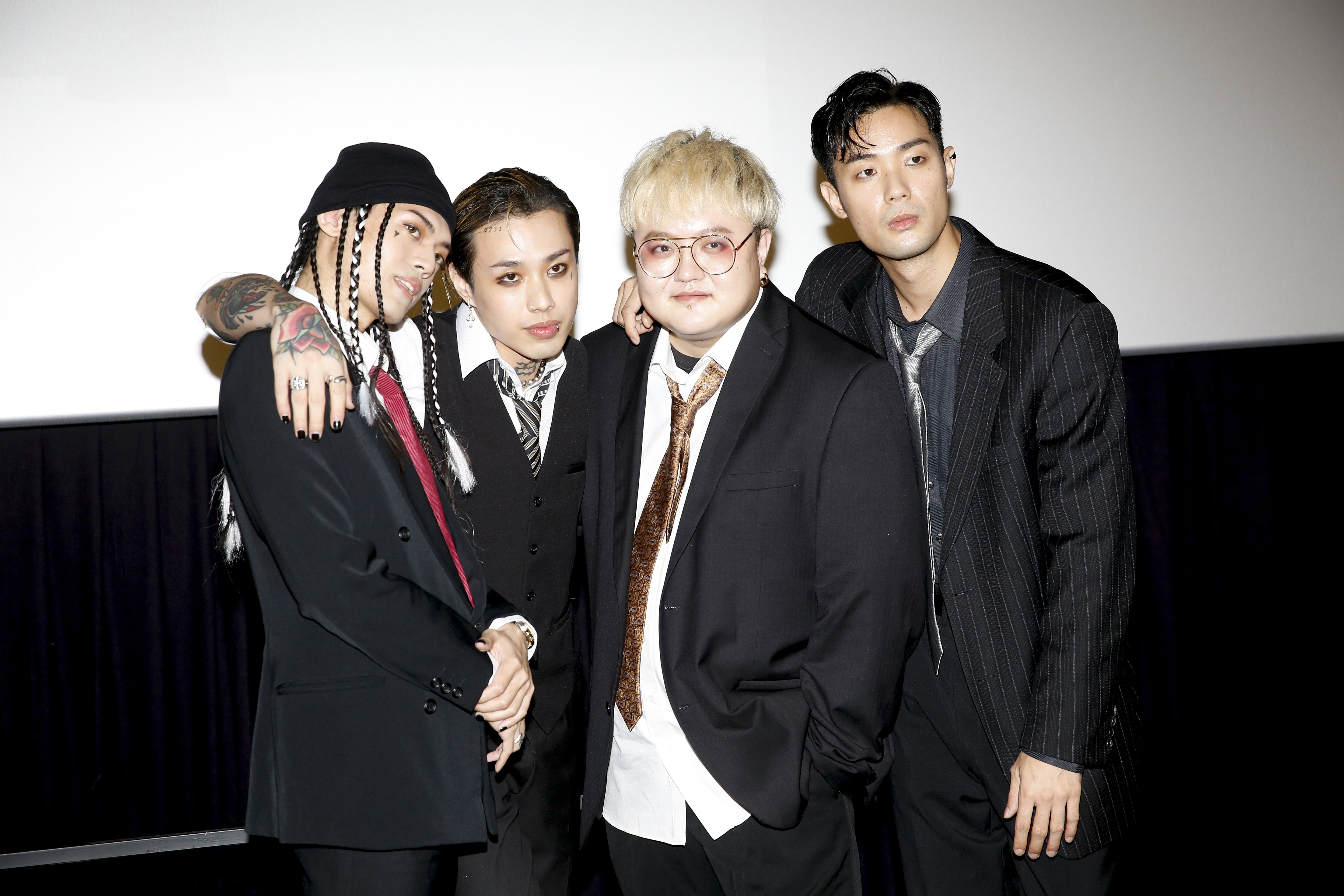 TRASH在戲院慶功暨首播〈離開台北〉MV。