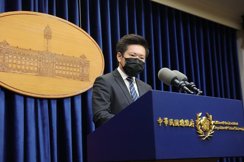 總統府發言人張惇涵表示，從拜登上任以來，美國政府便持續以實際行動，展現對台灣堅若磐石的支持。（取自總統府官網）