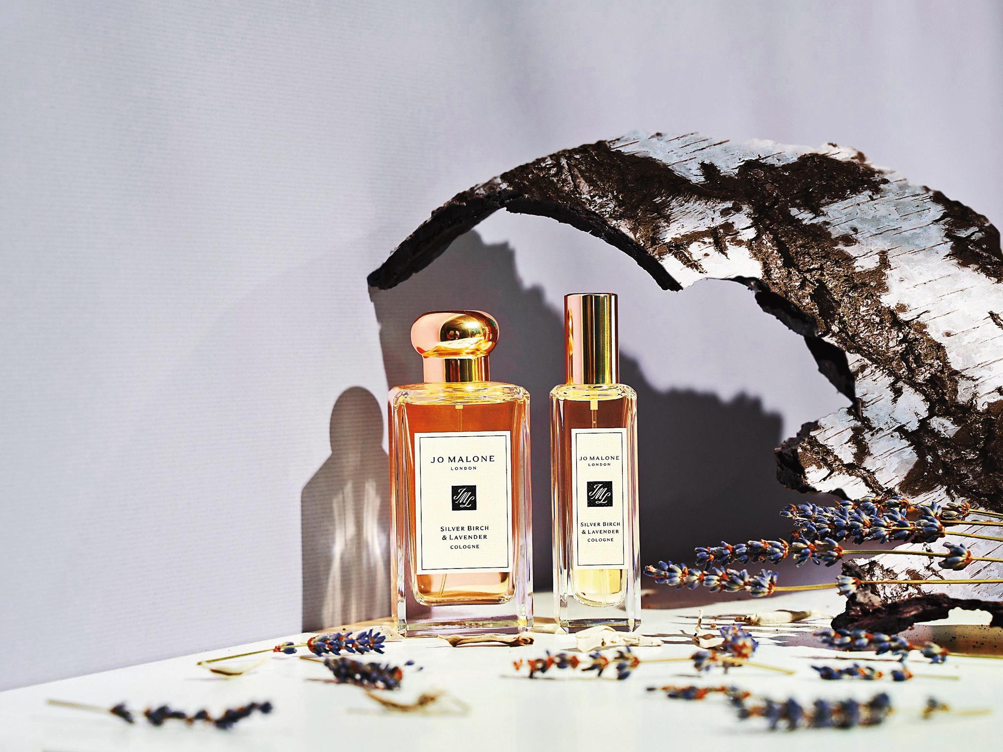 白樺木與薰衣草香水NT$2,600/30ml、NT$5,200/100ml。（Jo Malone London提供）