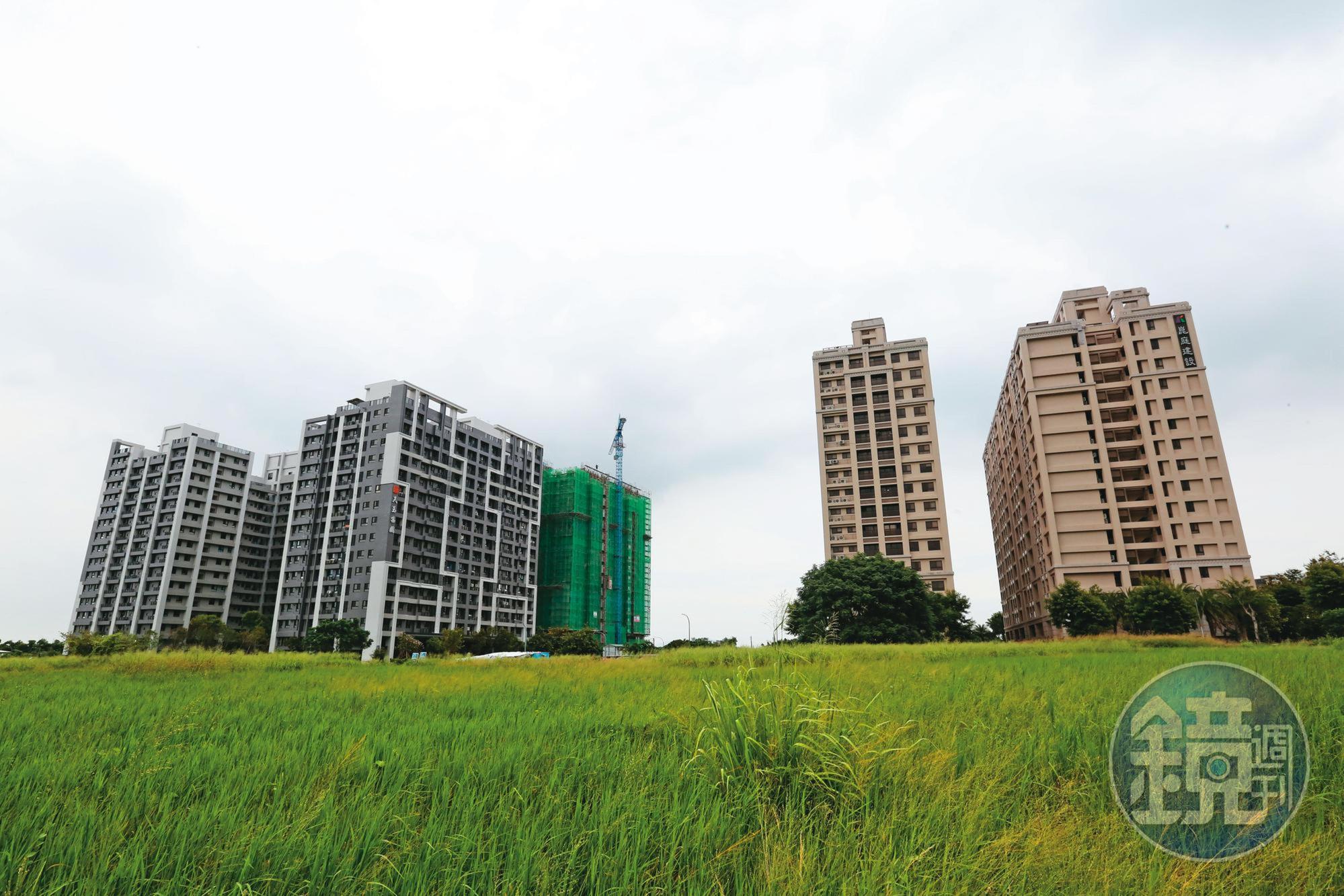 台積電傳將設廠楠梓區,大樓新建案受青睞,但小環境生活機能還不成熟。