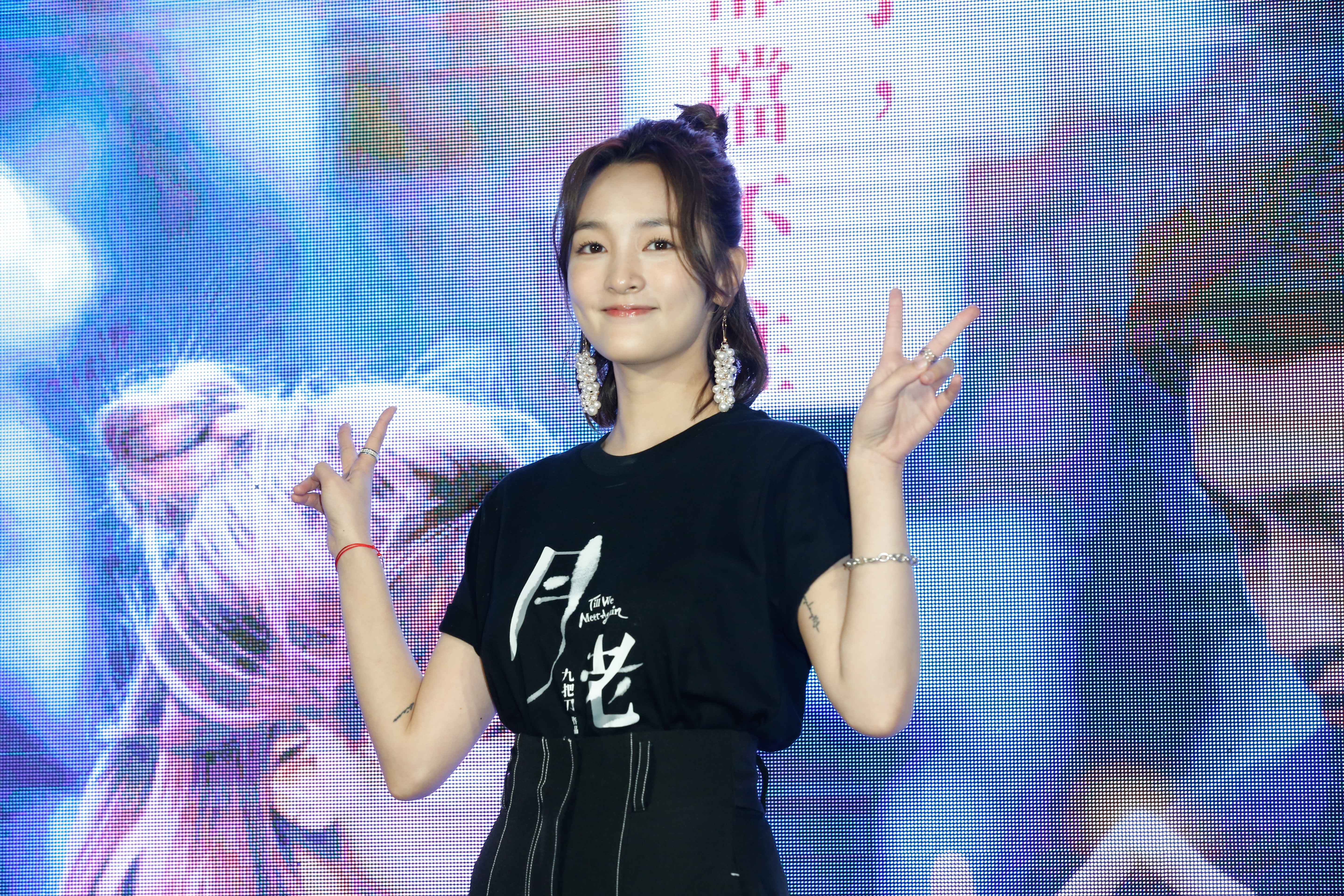 《月老》算是王淨首度正式演出喜劇，她在片中既潑辣又頑皮，但是也很深情，角色超討喜。