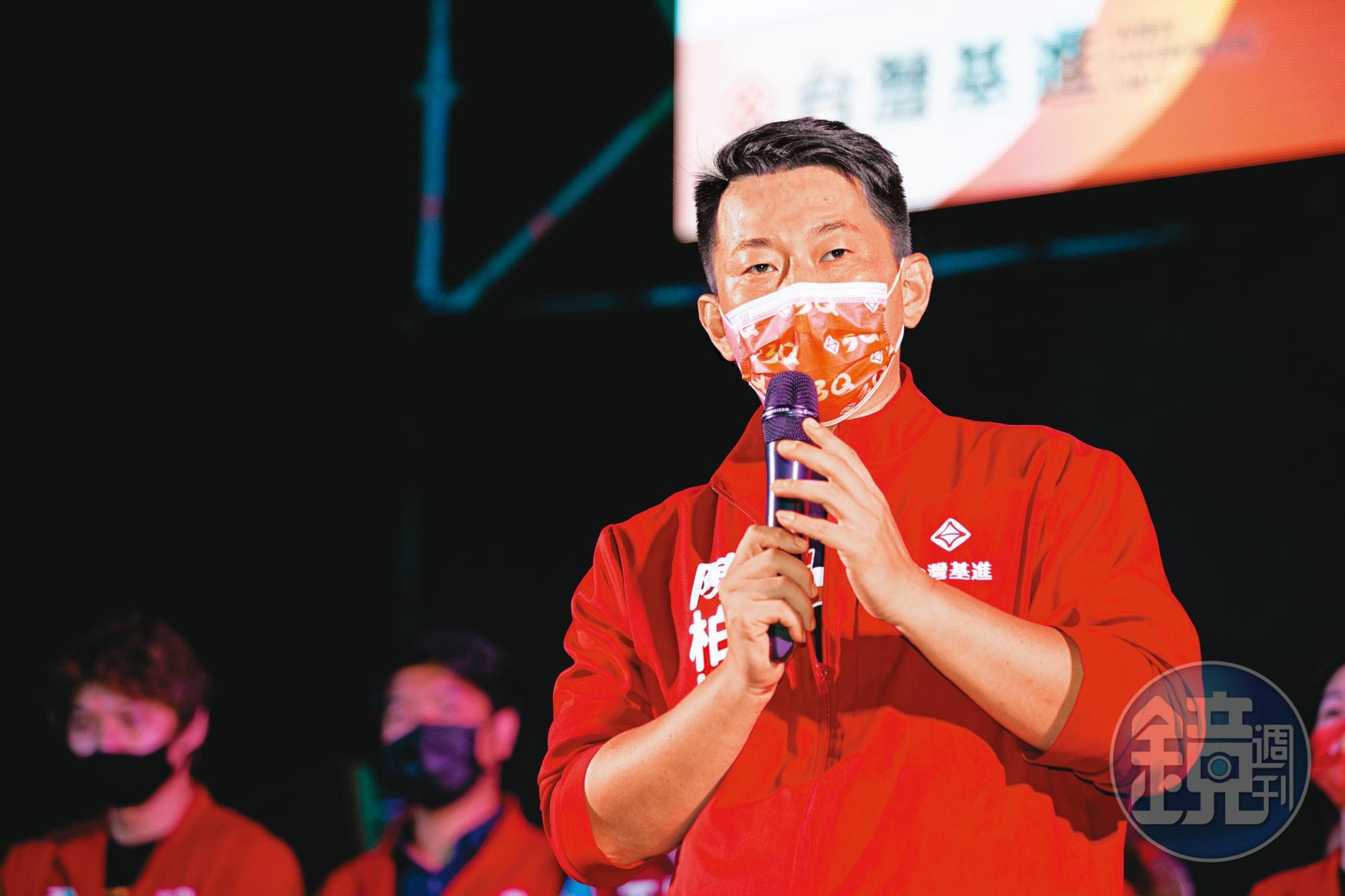 每一次罷免戰，無論是成是敗，都像是「孩子刷卡，大人還帳」，拖著民進黨辛苦護盤。圖為陳柏惟。