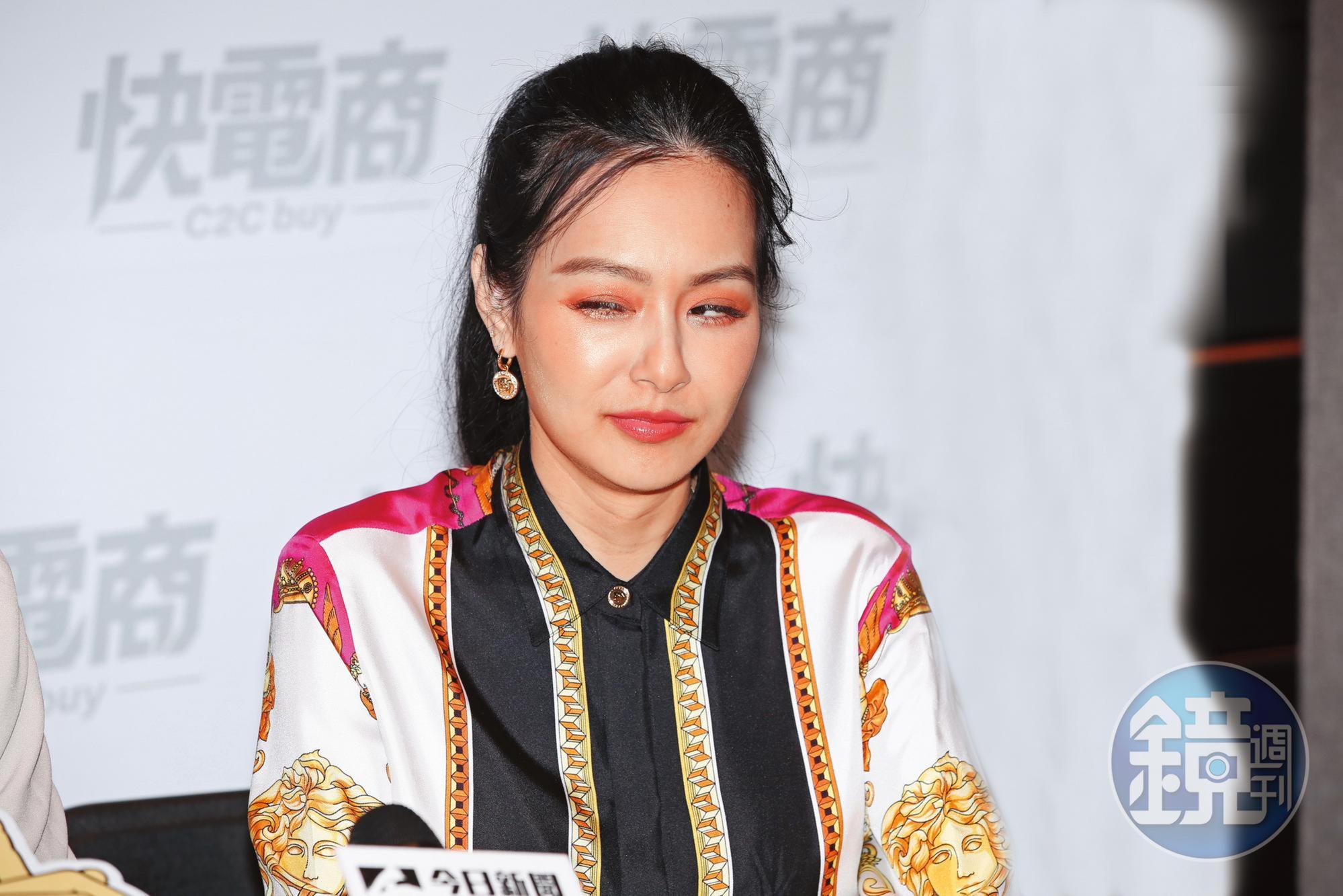 王思佳秒換臉成壞女人,很想給她Send Tree Pay(甩巴掌)。