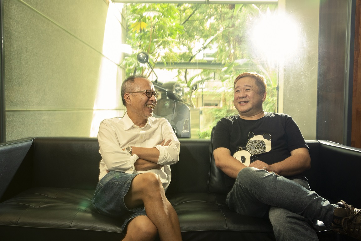 導演鍾孟宏（左）與監製瞿友寧（右）共同合作新片《瀑布》。