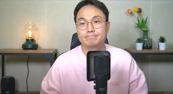 YouTuber李鎮浩爆出金宣虎前女友的前夫錄音檔,前夫爆她私生活過份精彩。(網路圖片)