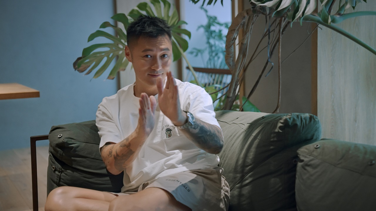 余文樂在40歲生日前夕不僅開闢了YouTube個人頻道，也推出《Inside Out》系列影片。（《Inside Out》影片截圖）