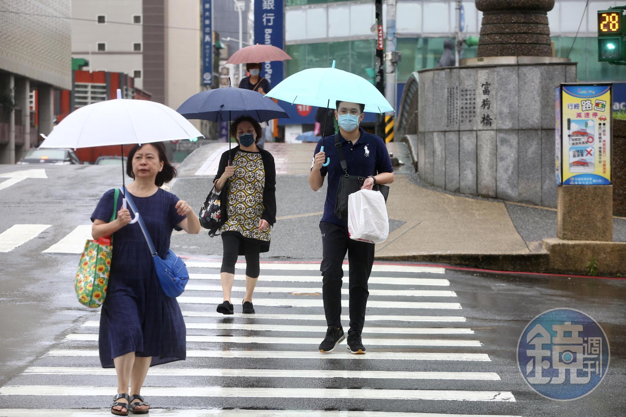北東迎風面有局部短暫雨,水氣較少,週日水氣增加,雨區擴大。(資料照)