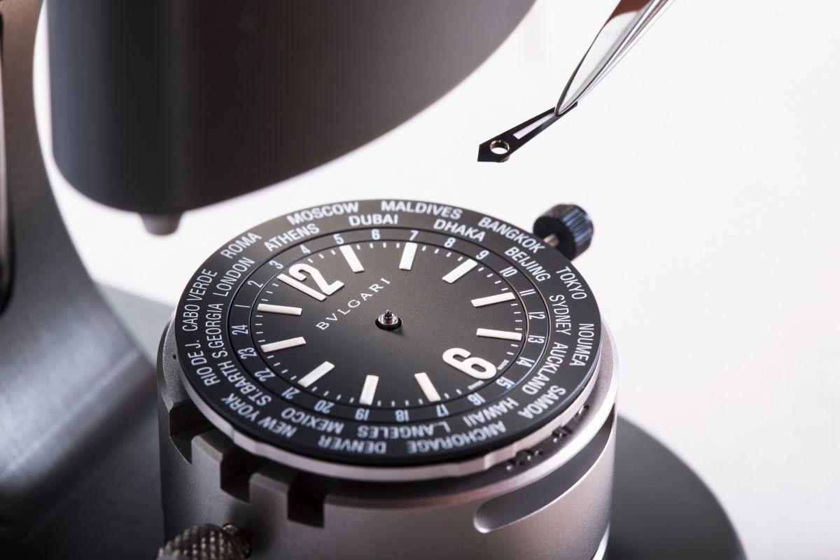 寶格麗BVLGARI Octo Roma Worldtimer