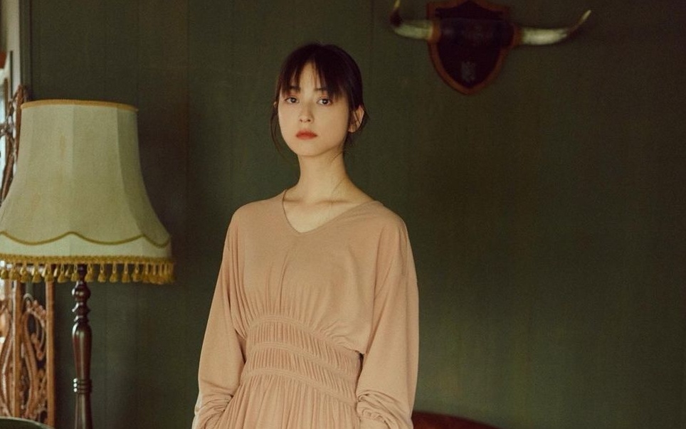 佐佐木希買新豪宅、讓兒子念貴族學校的動作被解讀為離婚倒數。（翻攝佐佐木希IG）