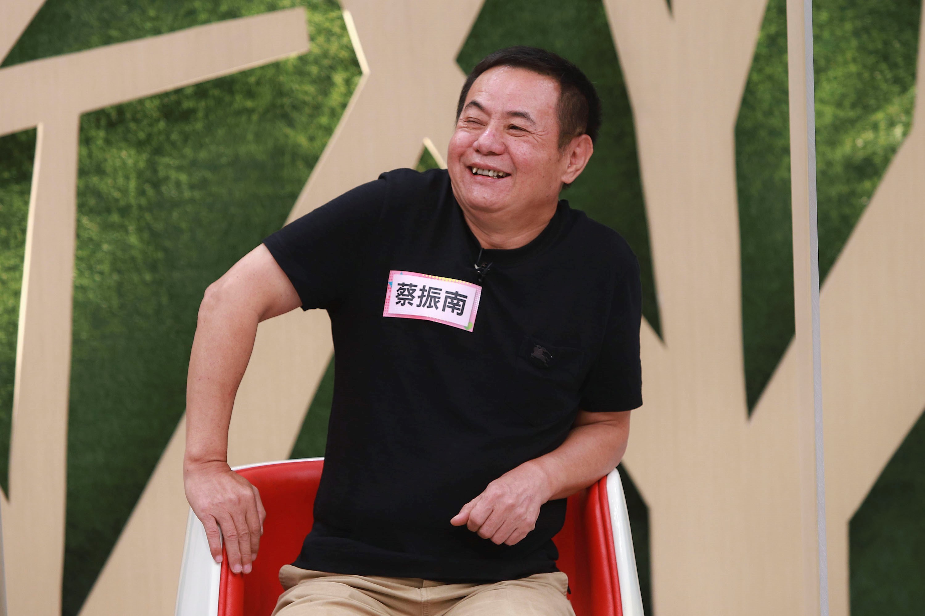 蔡振南自曝小時後能預知下一秒的未來。（民視提供）