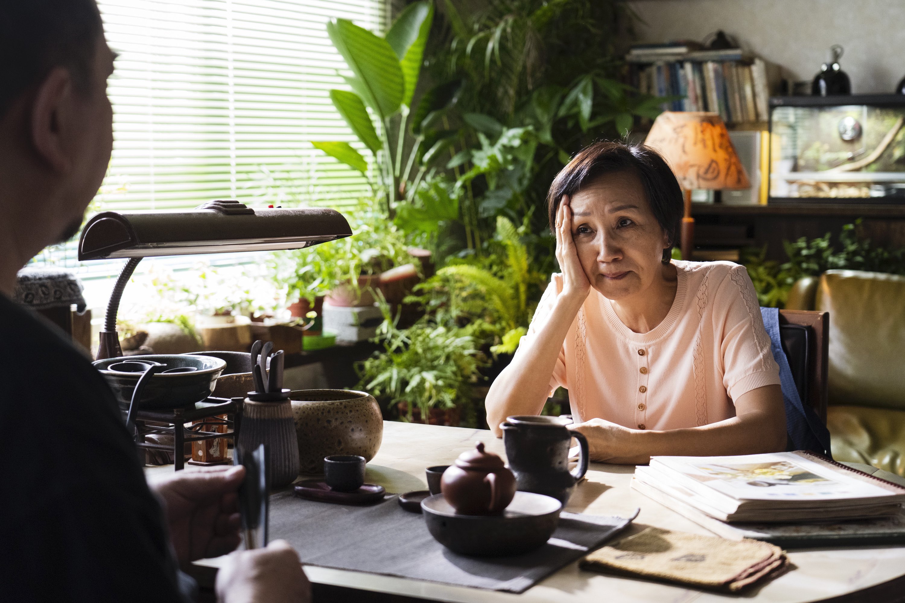最初知道要與黃秋生對戲，陸弈靜也緊張到胃痛。（公視提供）