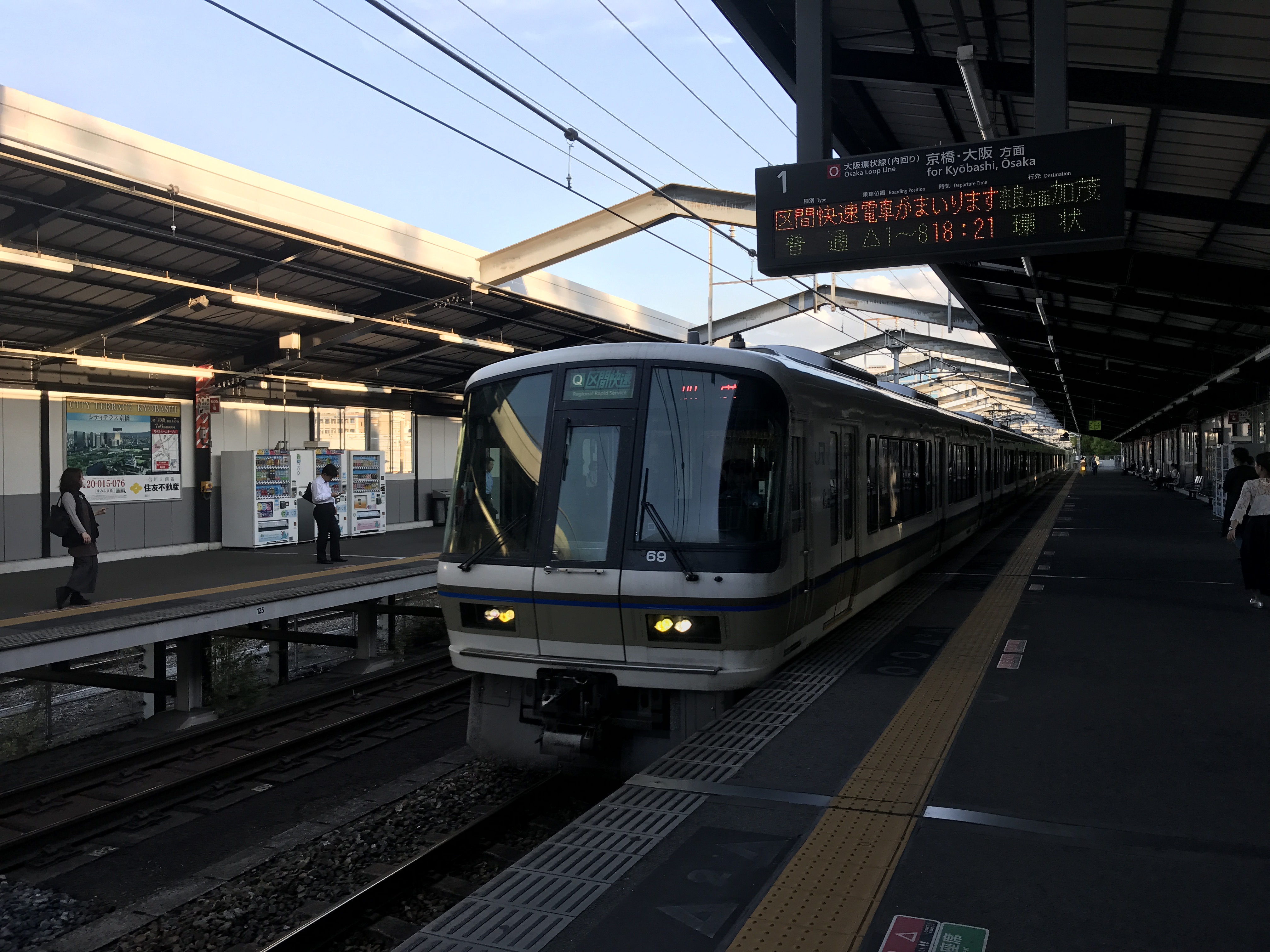 日本第5波疫情莫名降溫，學者研究認為可能是因為Delta變種病毒在變異的過程中，來不及修復導致自我毀滅。示意圖。本刊資料照。