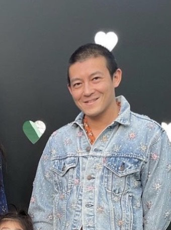 陳冠希婚後心情愉悅,臉、手也比以往有厚度。(翻攝自陳冠希IG)
