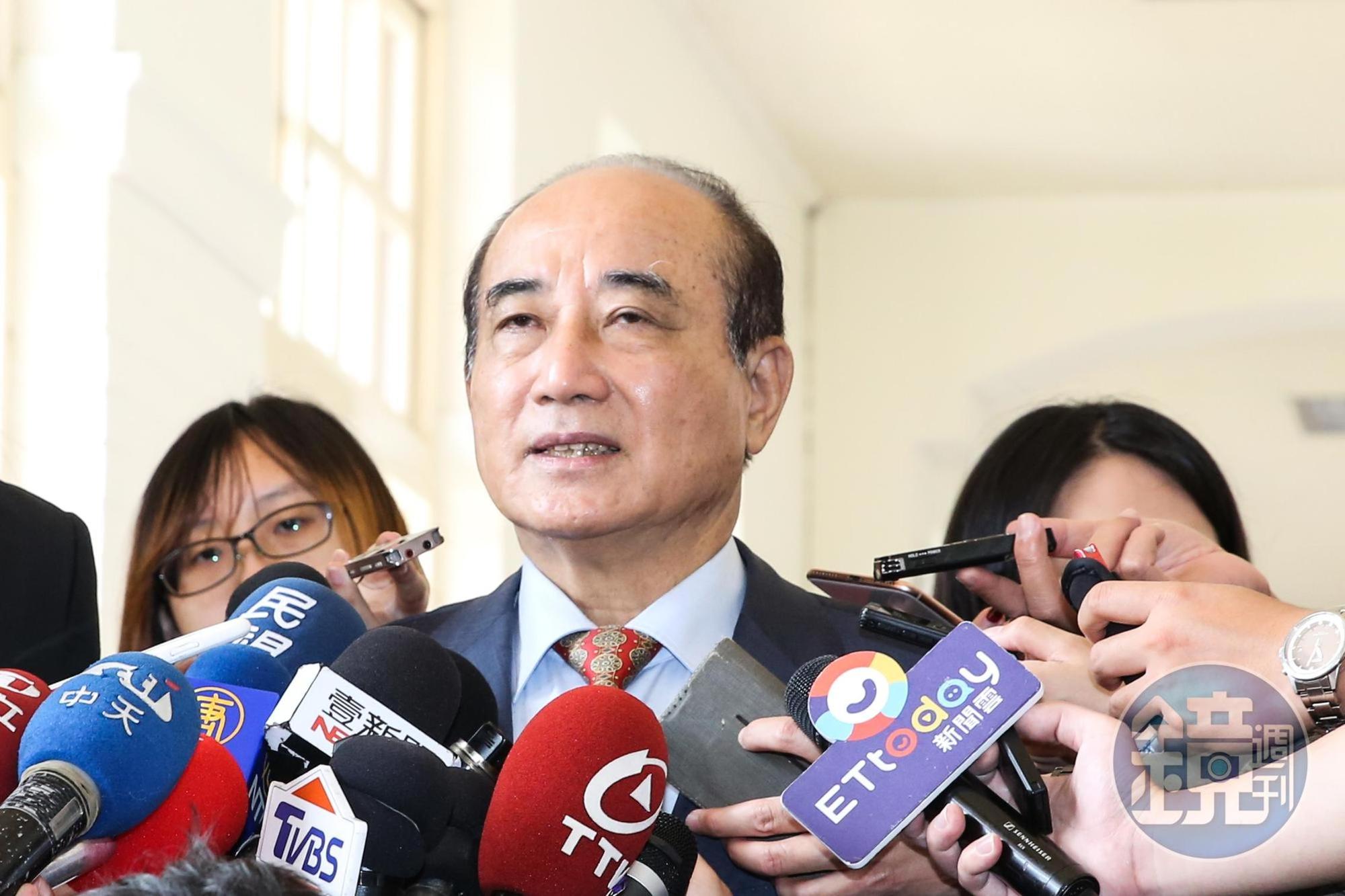 王金平今前往蘆洲空中大學參加校慶活動,路上遇到行車糾紛插曲。(本刊資料照)