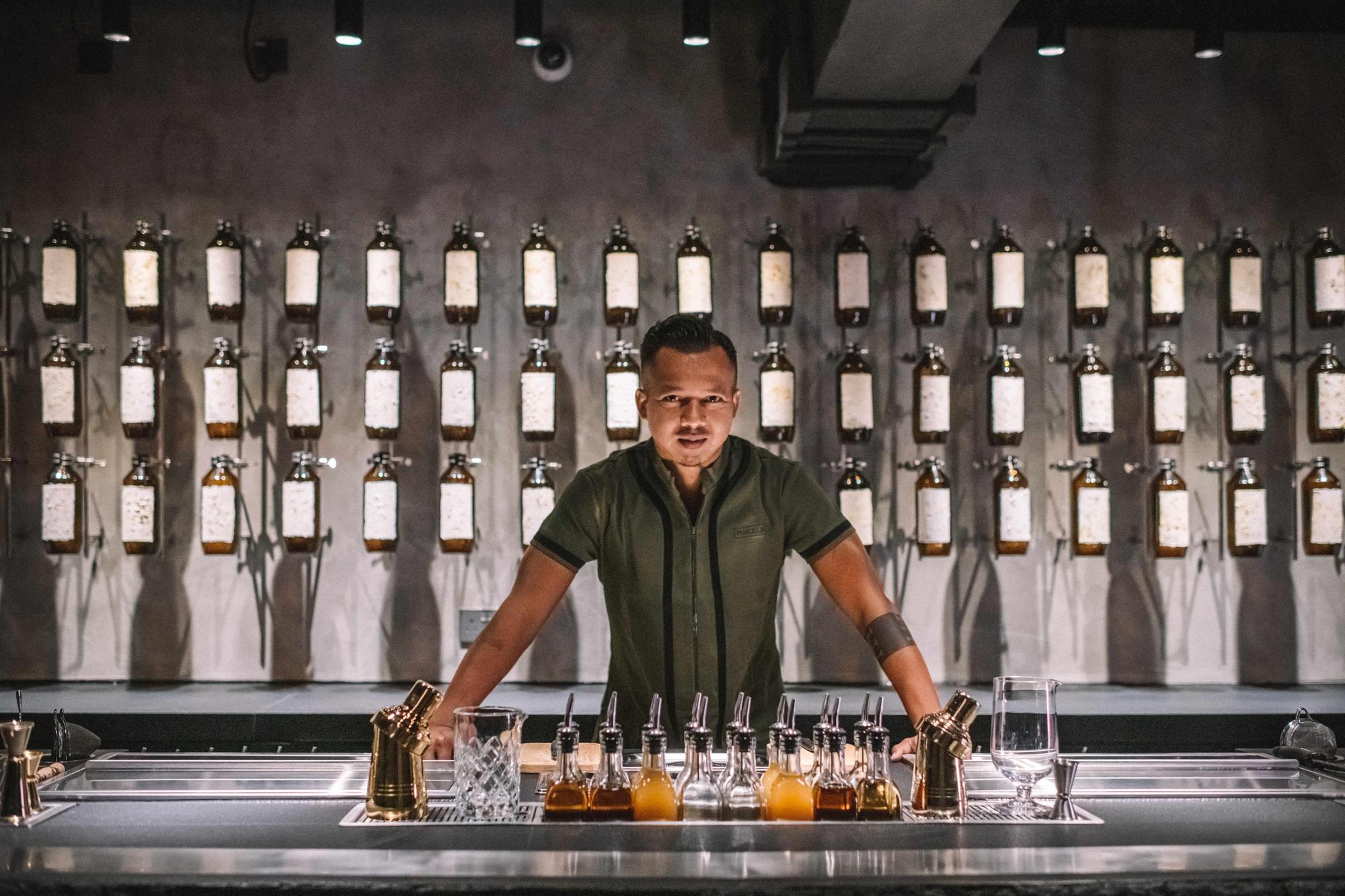 Penicillin 酒吧推出「可持續調配」雞尾酒網上大師班。（香港旅遊發展局提供）