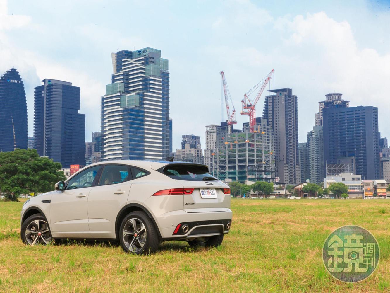 JAGUAR E-Pace P250 R-Dynamic SE