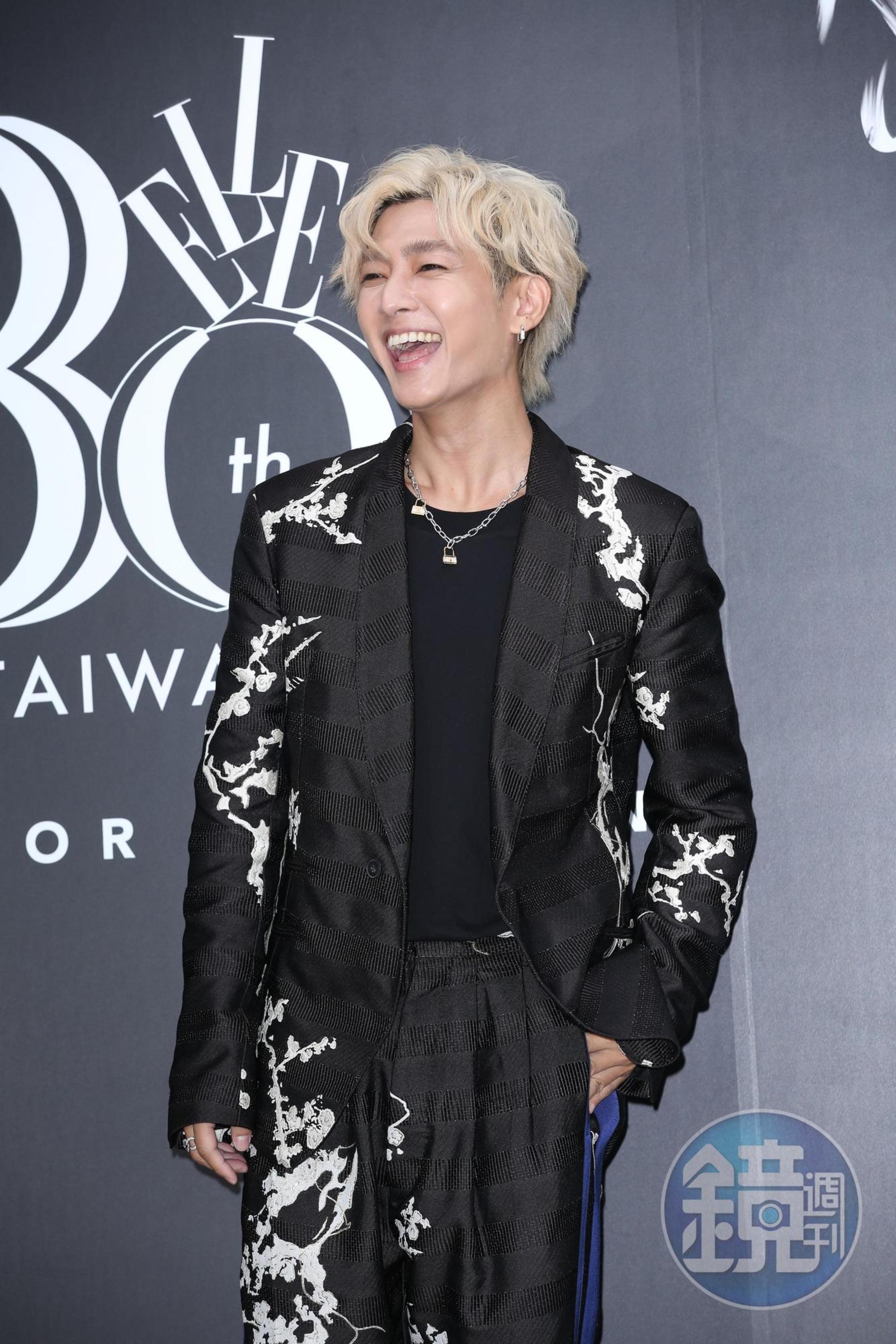炎亞綸最近很活躍，主持、代言接不完，他出席《ELLE》國際中文版30週年特展。