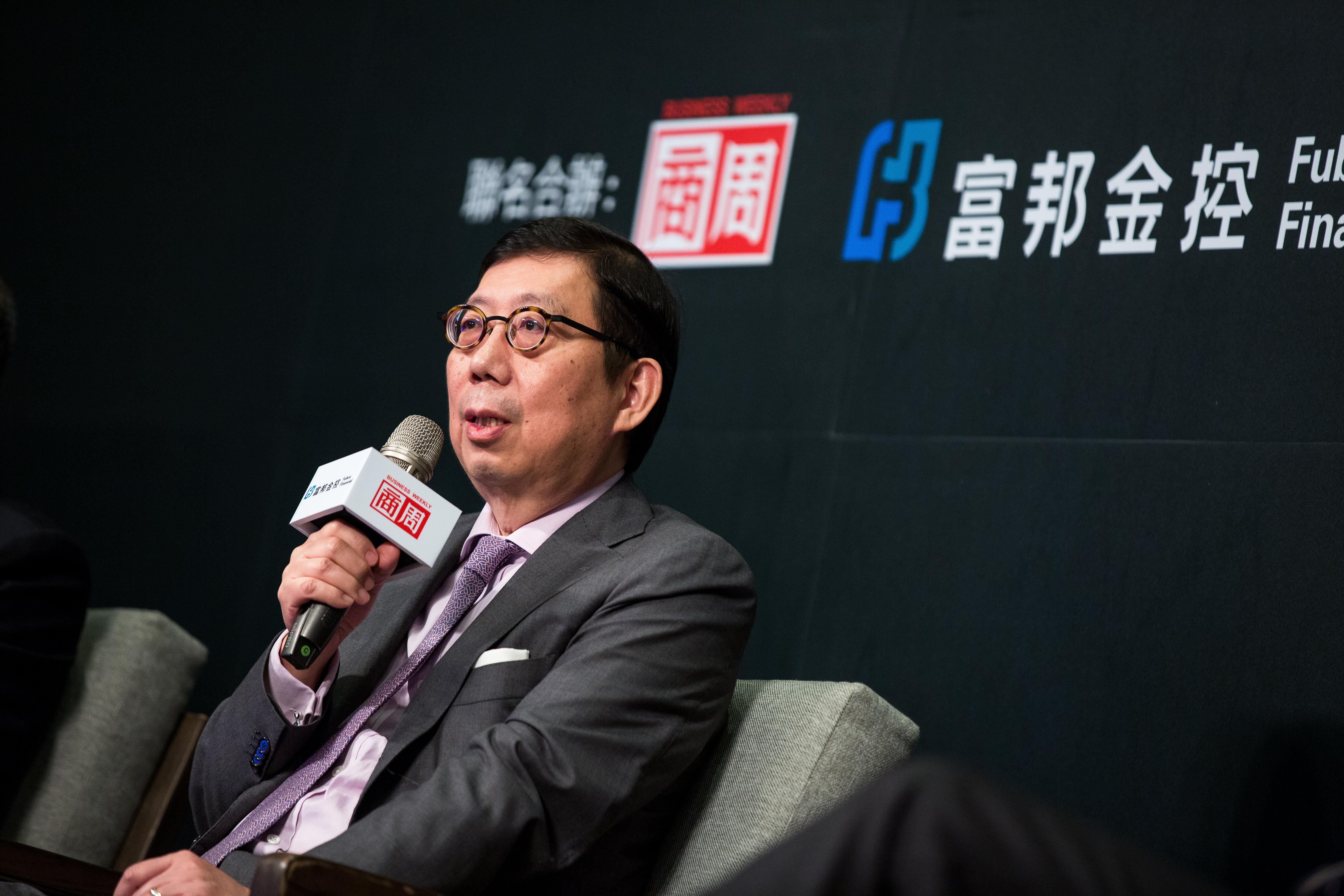 富邦金董事長蔡明興昨天（2日）已出院。