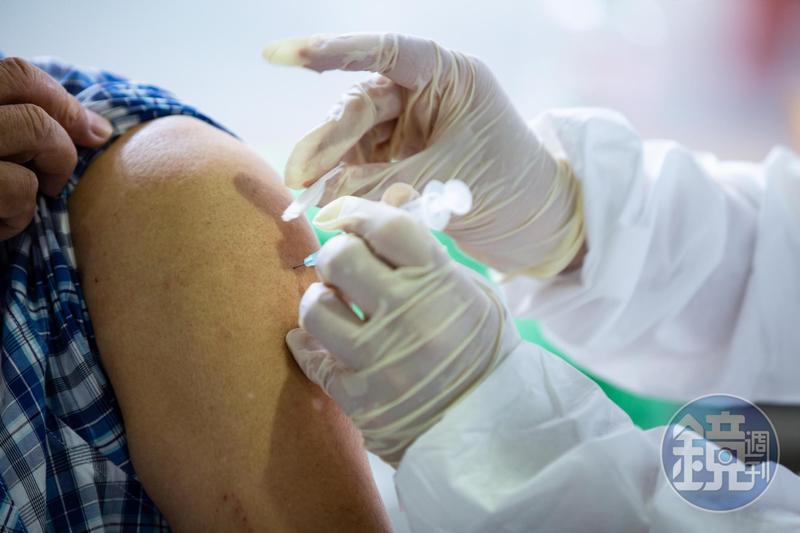 屏東縣發生AZ疫苗誤打事件。（示意圖，本刊資料照）
