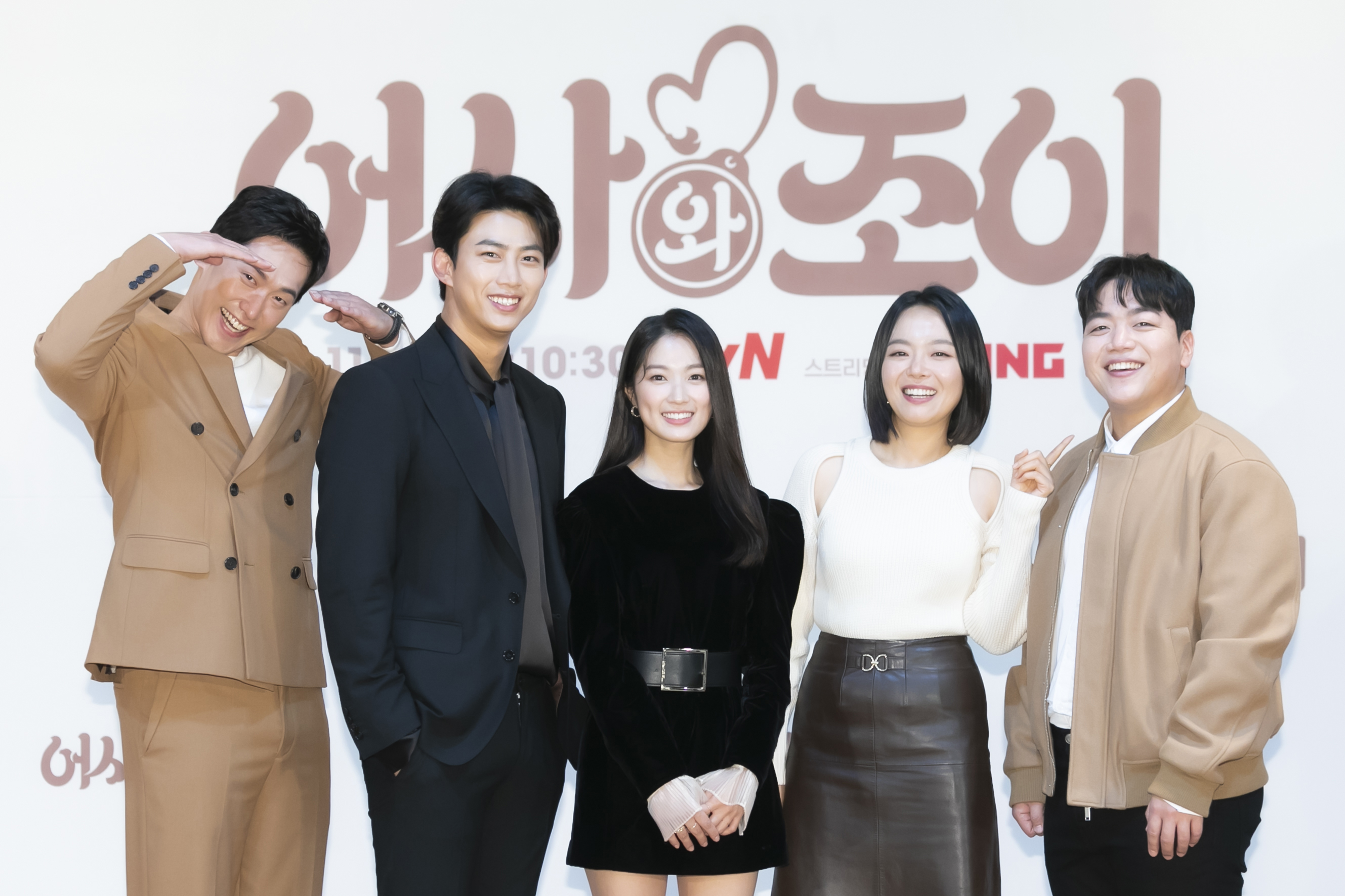 《御史與祚怡》舉行記者會，主演群玉澤演、金惠奫、閔鎮雄、朴康燮、李尚熙都一起出席。（friDay影音提供）