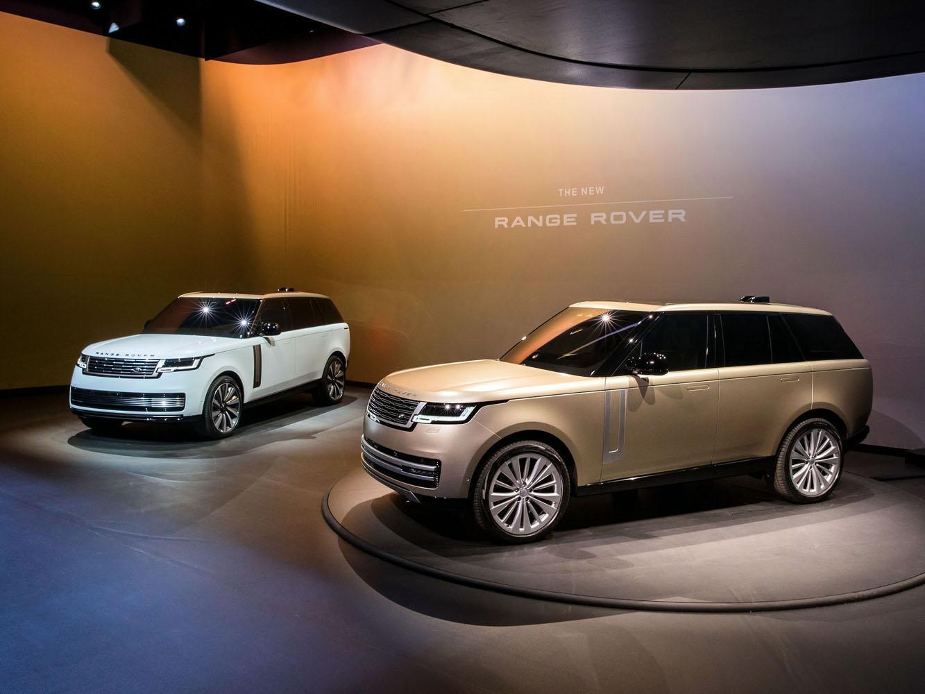 休旅王者 New Range Rover 於英國倫敦全球首演發表,將令人驚嘆的現代設計、奢華工藝與性能表現推向極致 演繹凌駕豪華的大氣格局。