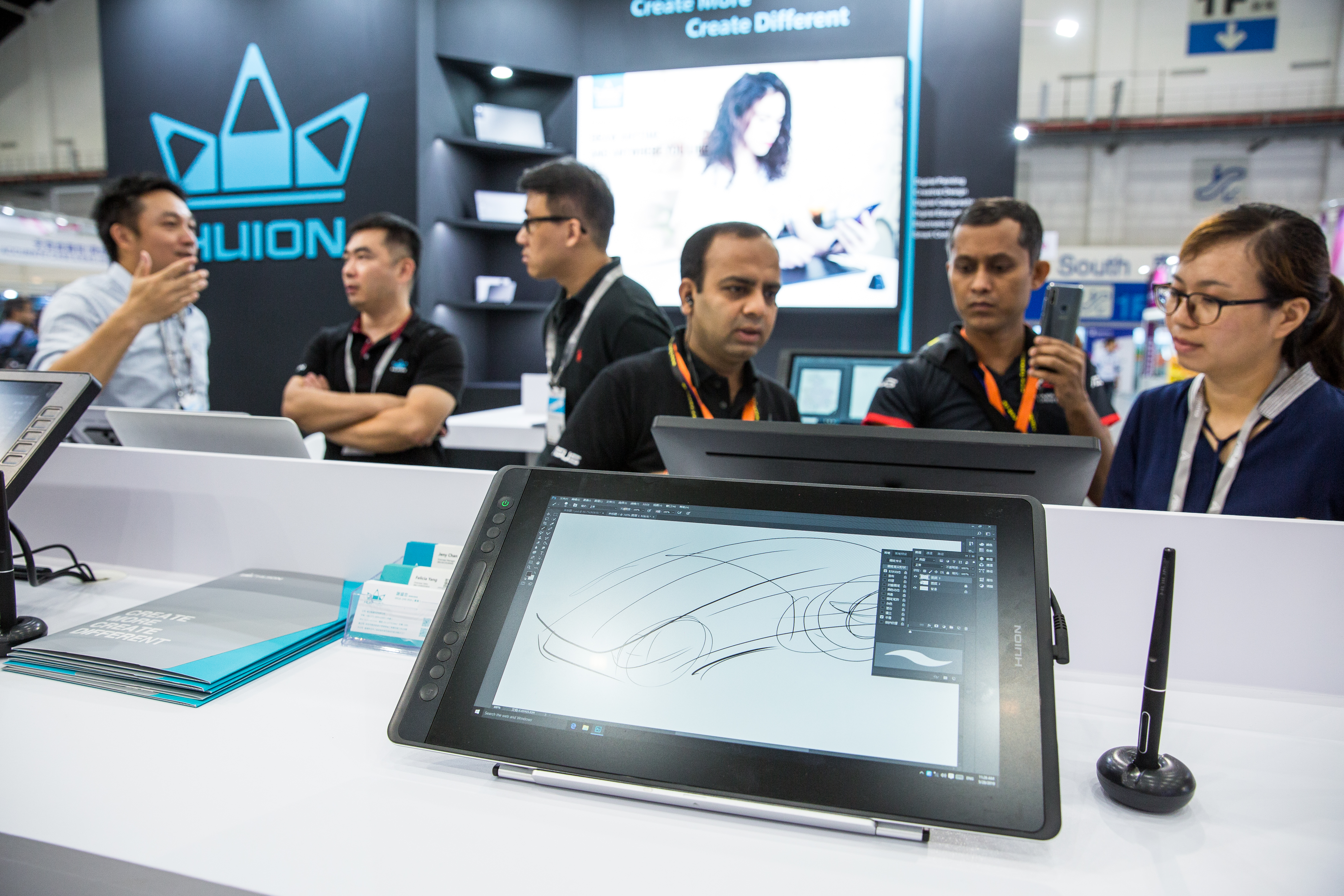 台灣去年對外貿易總額增加，但多偏重在IC及資通業，傳產受到的衝擊不小。（示意圖，本刊資料照）