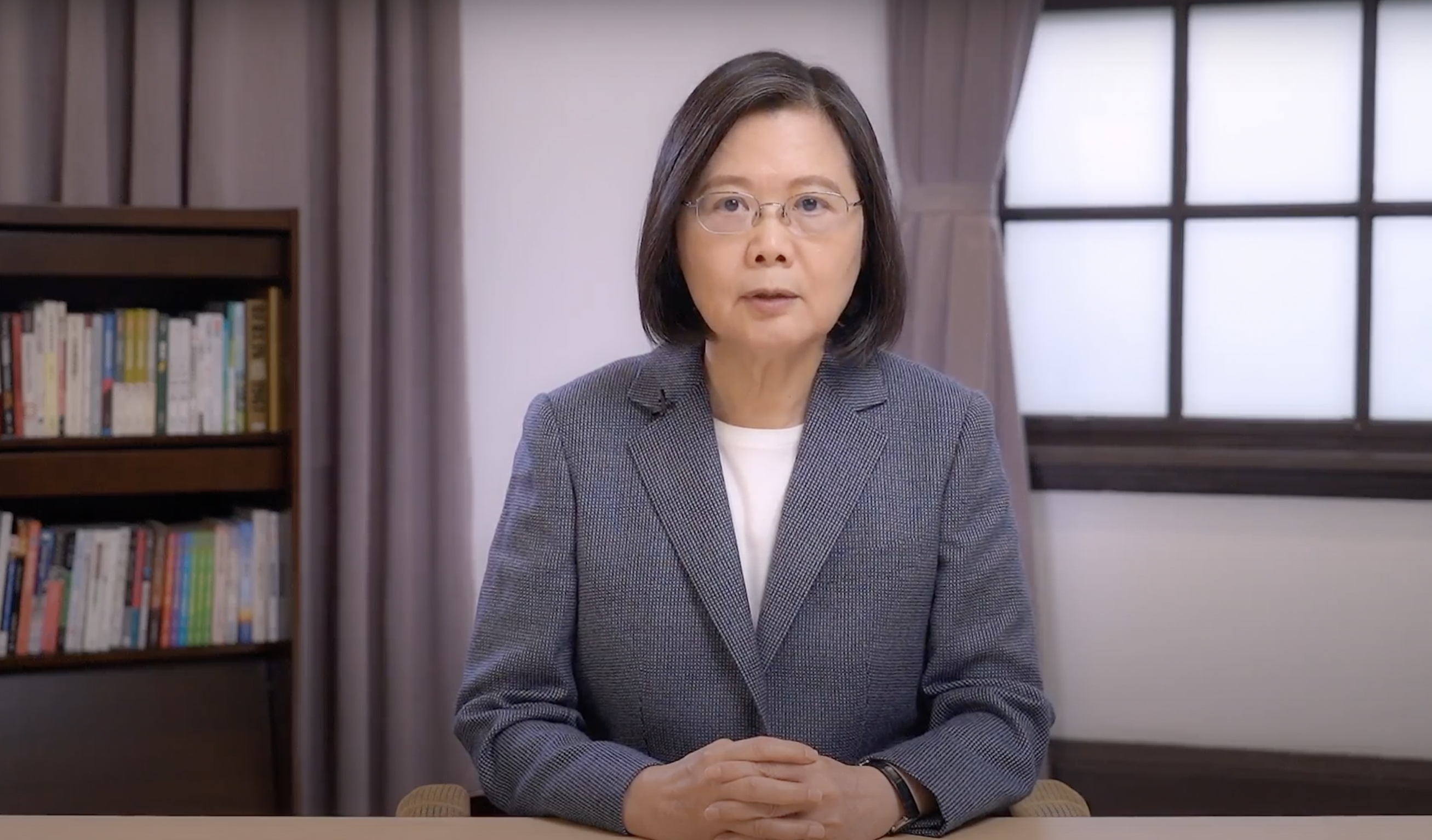 今年適逢已故作曲家郭芝苑百歲冥誕，總統蔡英文特地現身錄製影片，向郭芝苑致敬。（文化總會提供）