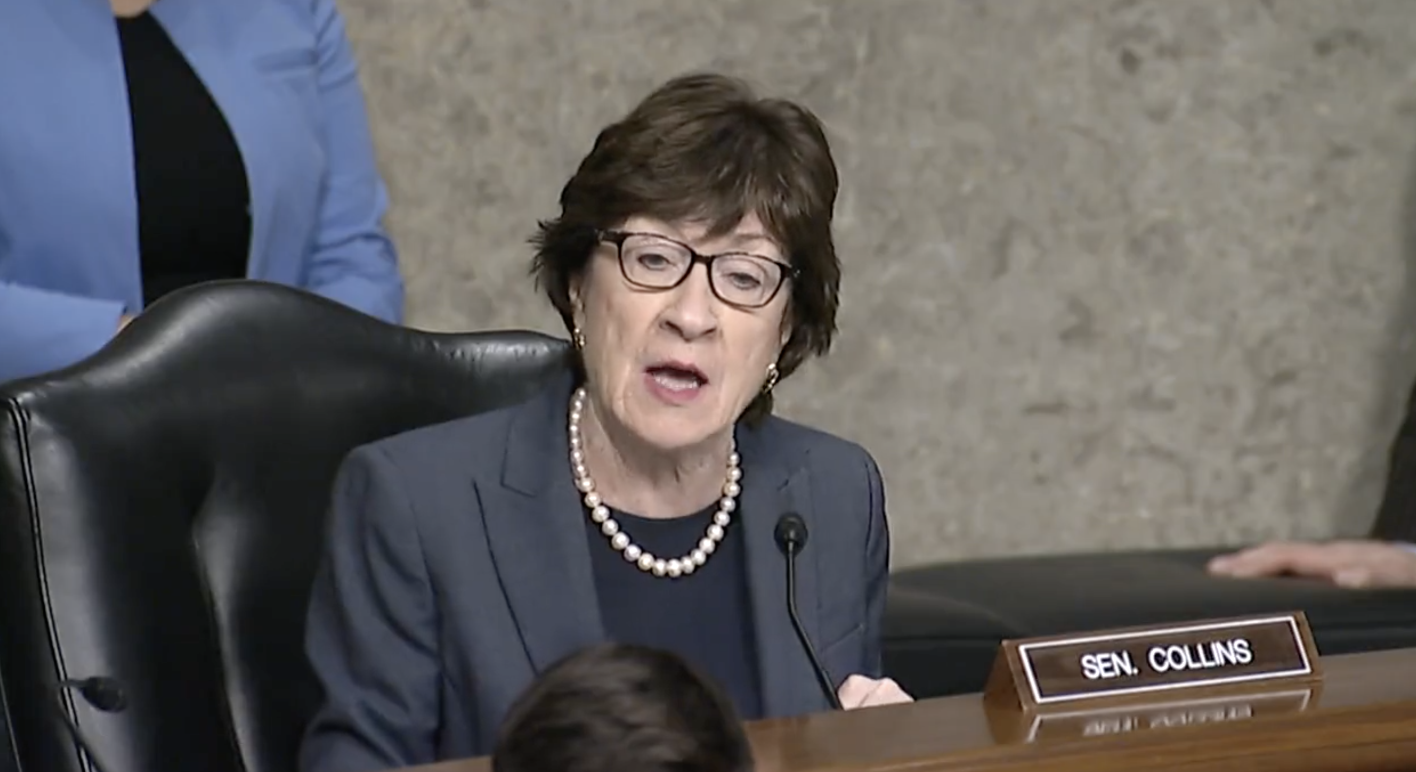 共和黨參議員蘇珊柯林斯接到梅根的電話深感意外。（翻攝SenatorCollins推特）