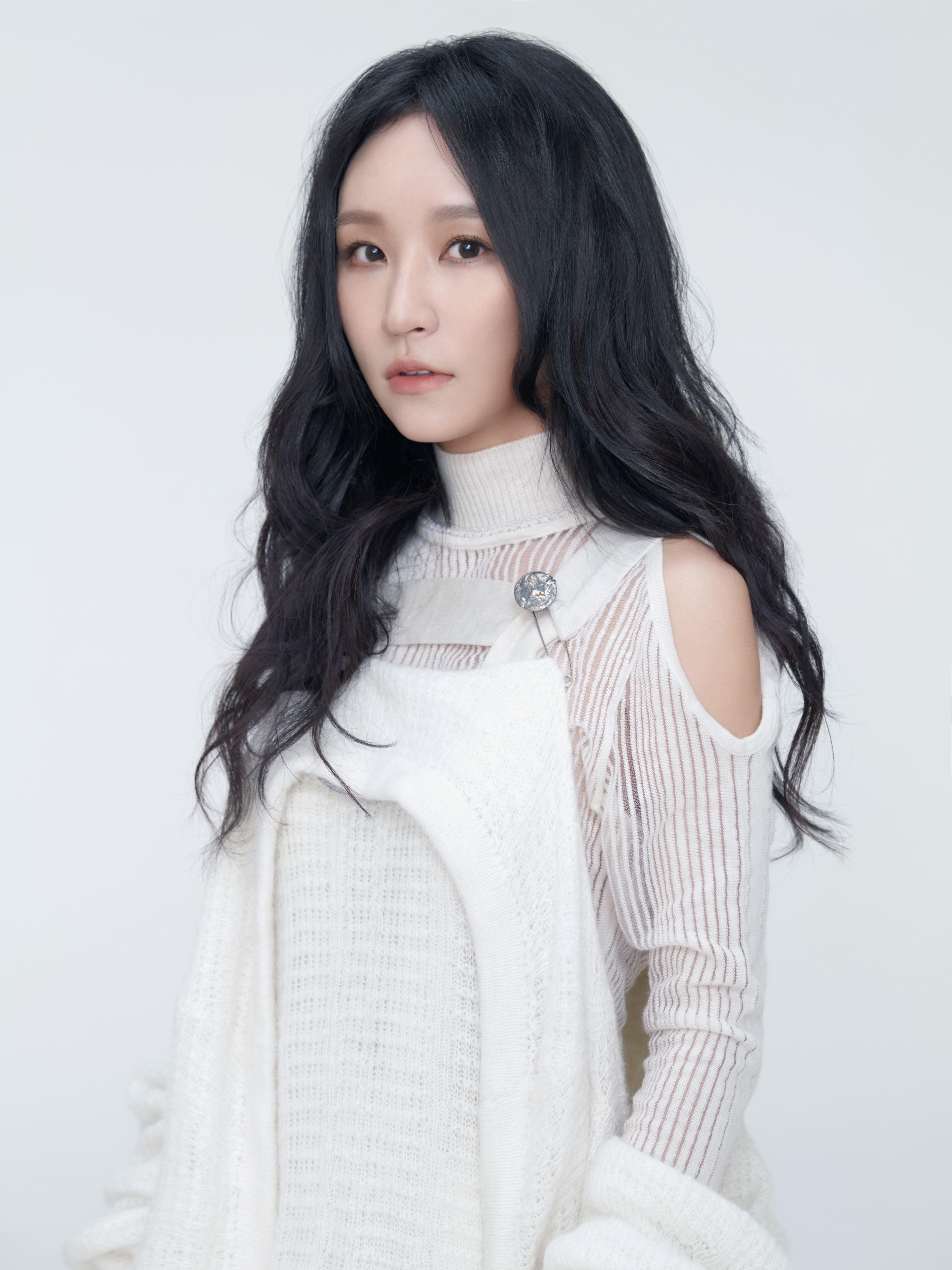 去年金馬台上，法蘭Fran感到有另一個法蘭跑出來救她，而這次她唱4首90經典，是想再詮釋唱出不同的味道。（相映音樂提供）