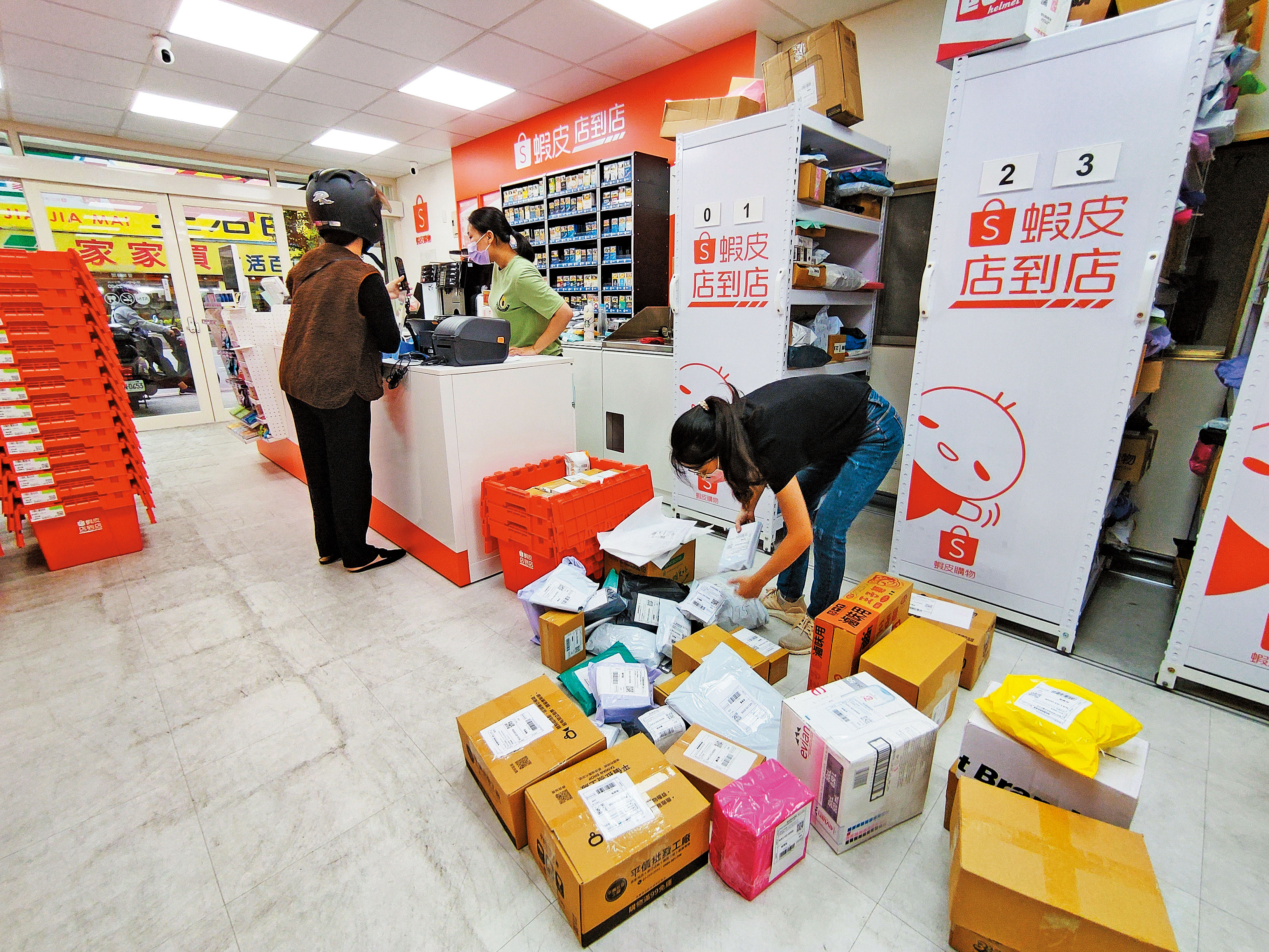 蝦皮店到店實體門市近期在台積極擴店。（本刊資料照）