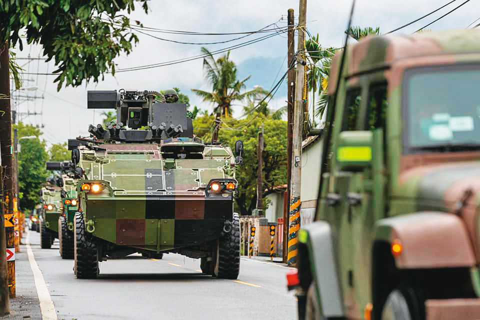 台海情勢緊張，國防部宣布擴大退伍軍人教召，人數、天數與訓練科目均增加。（軍聞社提供）