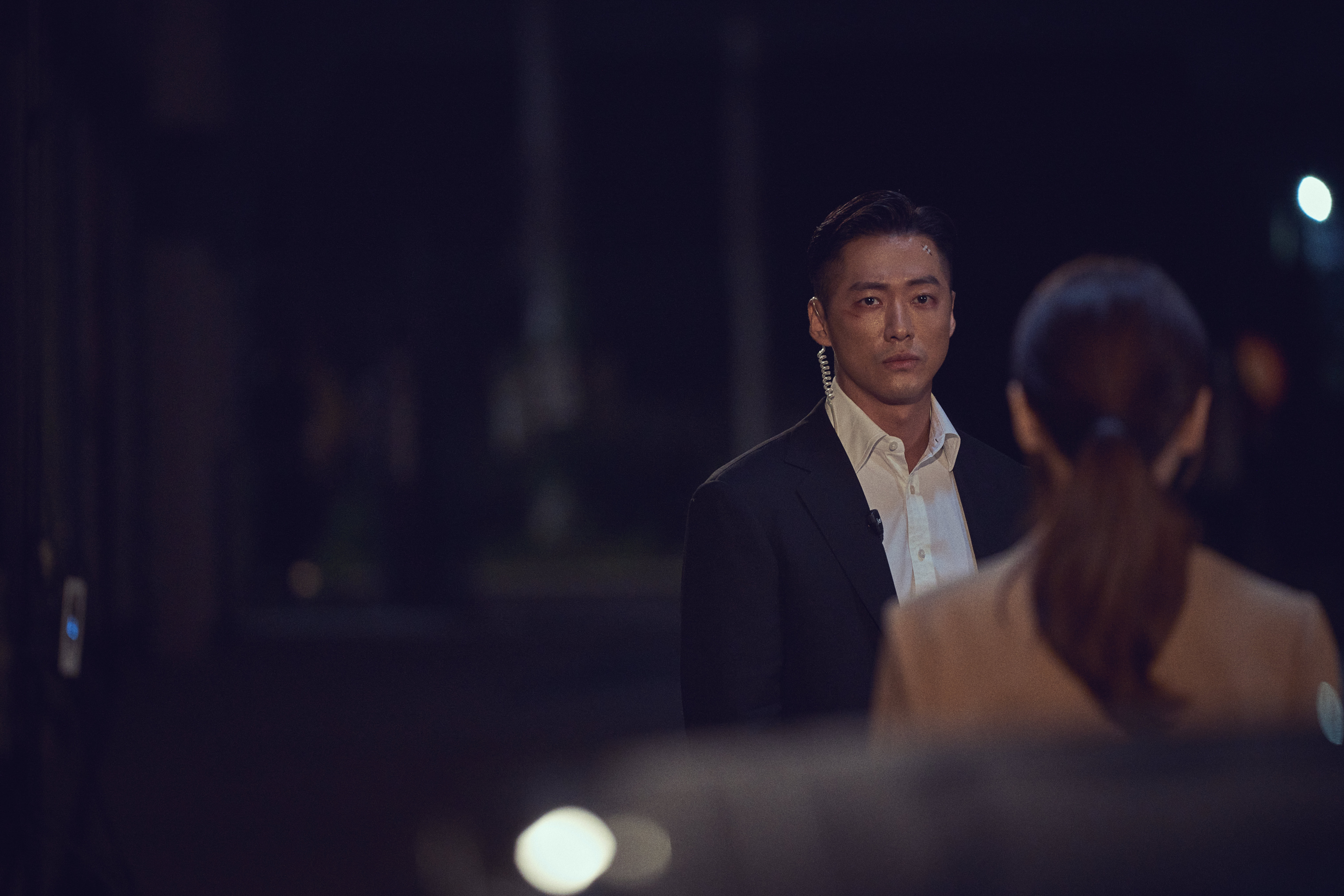 南宮珉主演《黑色太陽》是韓國MBC電視台創社60週年的特別企劃大劇，號稱斥資150億元製作，但收視率僅差強人意。（friDay影音提供）