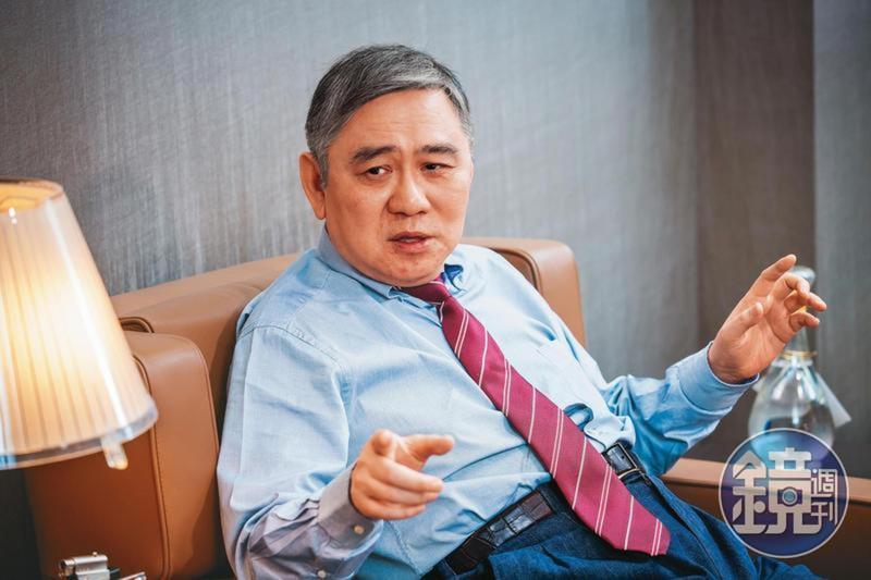 王文洋感念大媽疼愛成立了基金會,長期幫助弱勢家庭的孩童。